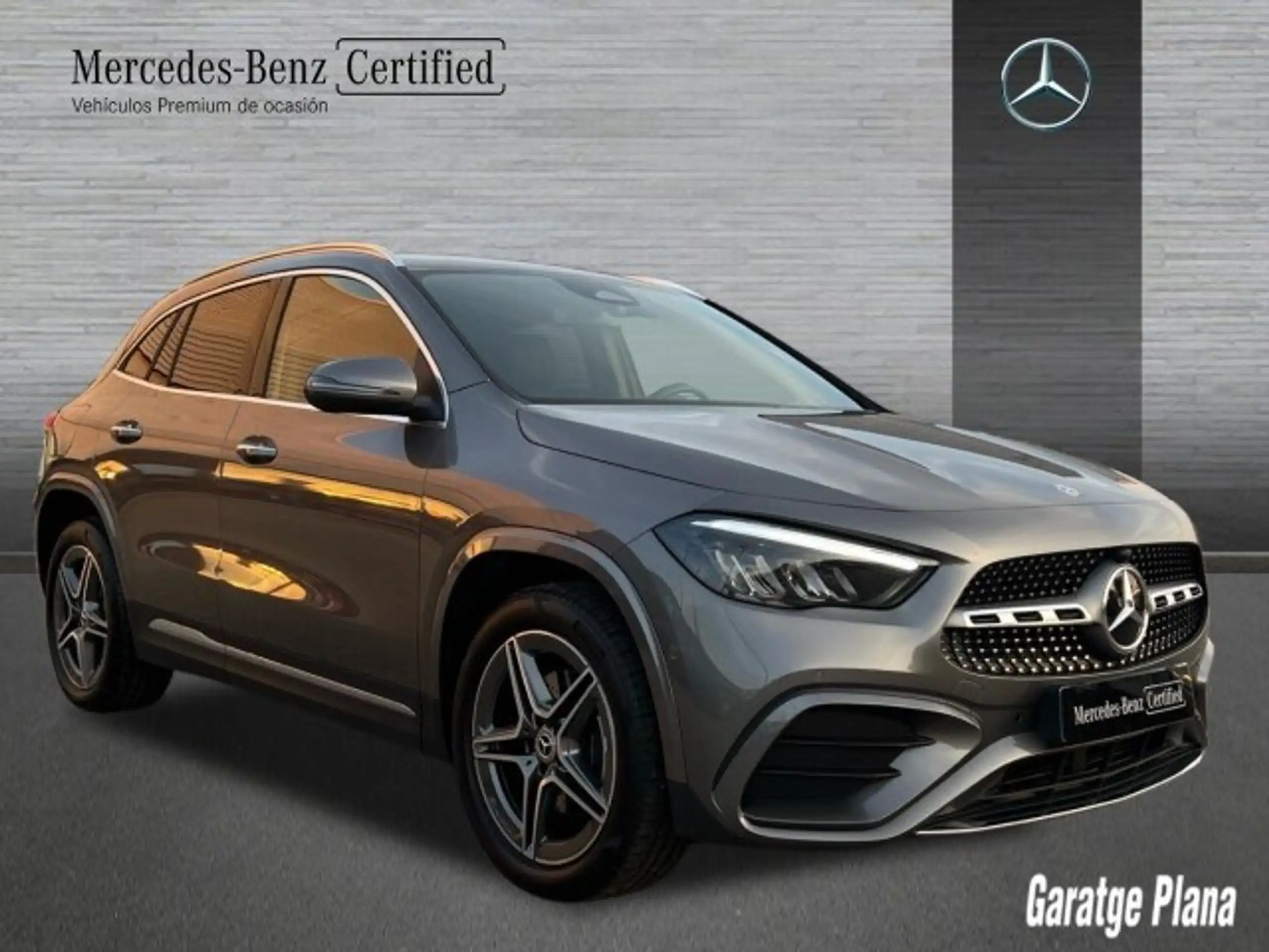 Mercedes-Benz - GLA 250