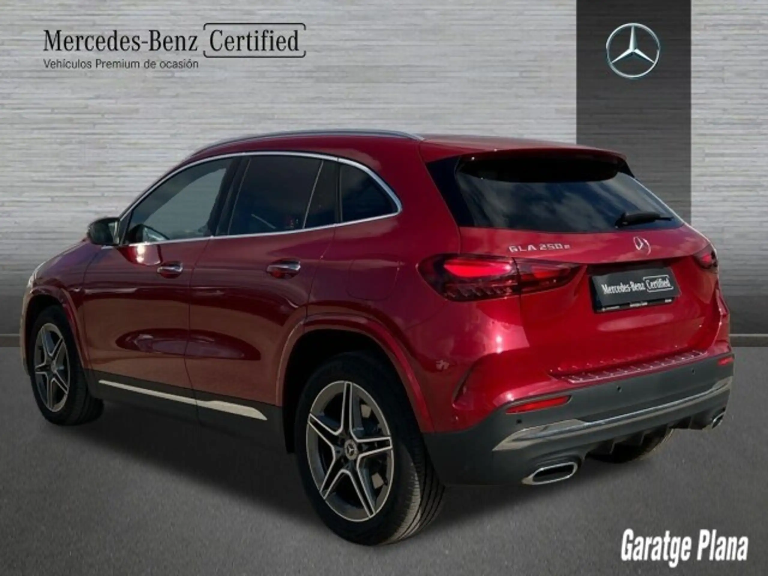 Mercedes-Benz - GLA 250