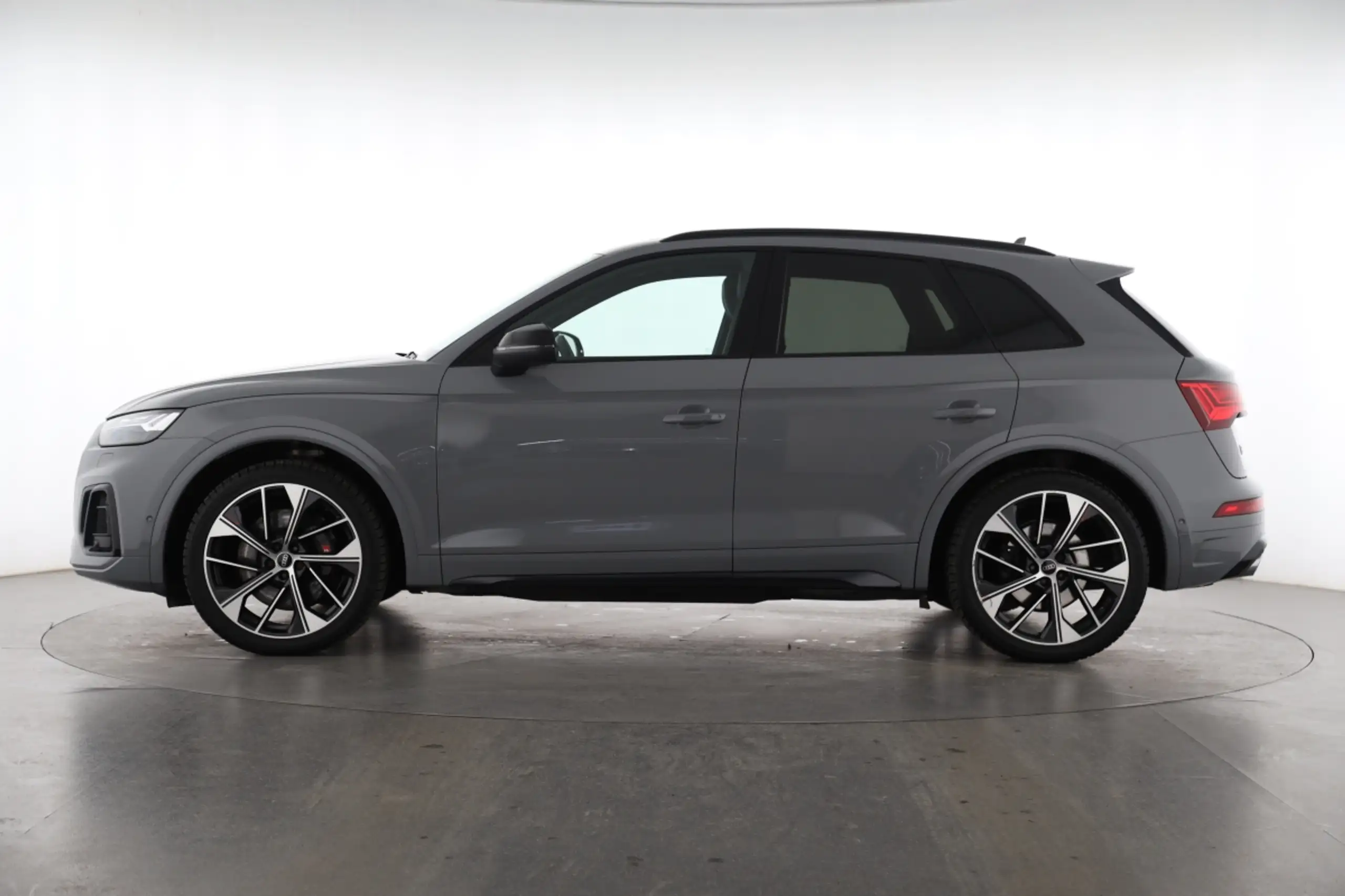 Audi - SQ5