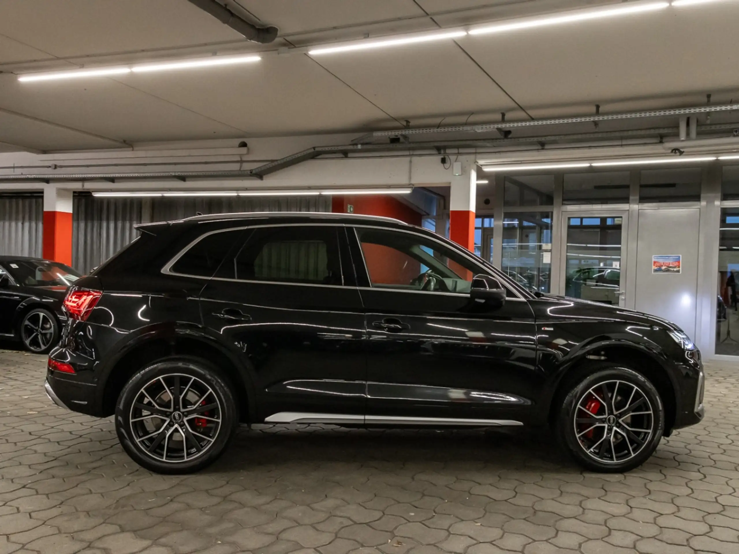 Audi - Q5