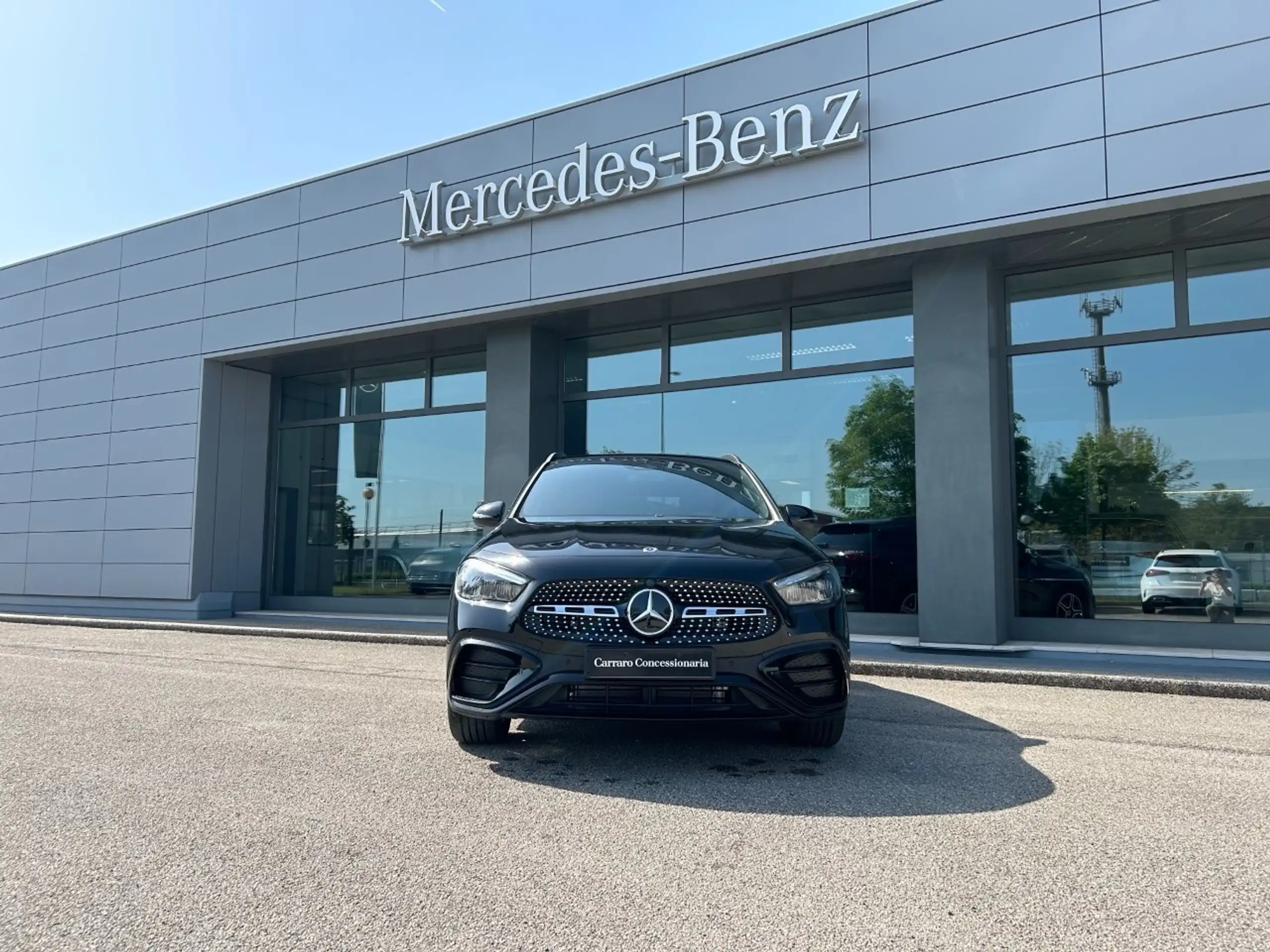 Mercedes-Benz - GLA 200