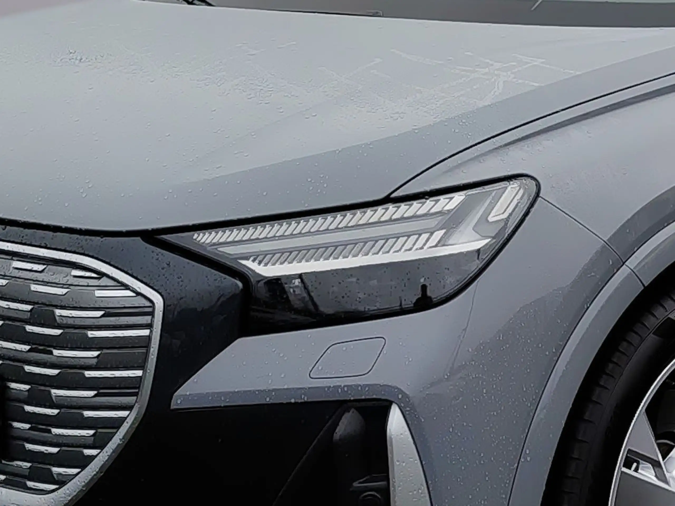 Audi - Q4 e-tron