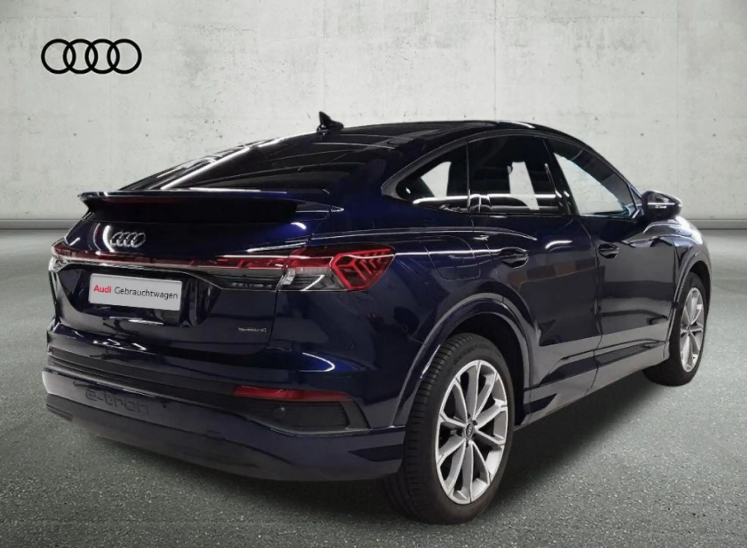 Audi - Q4 e-tron