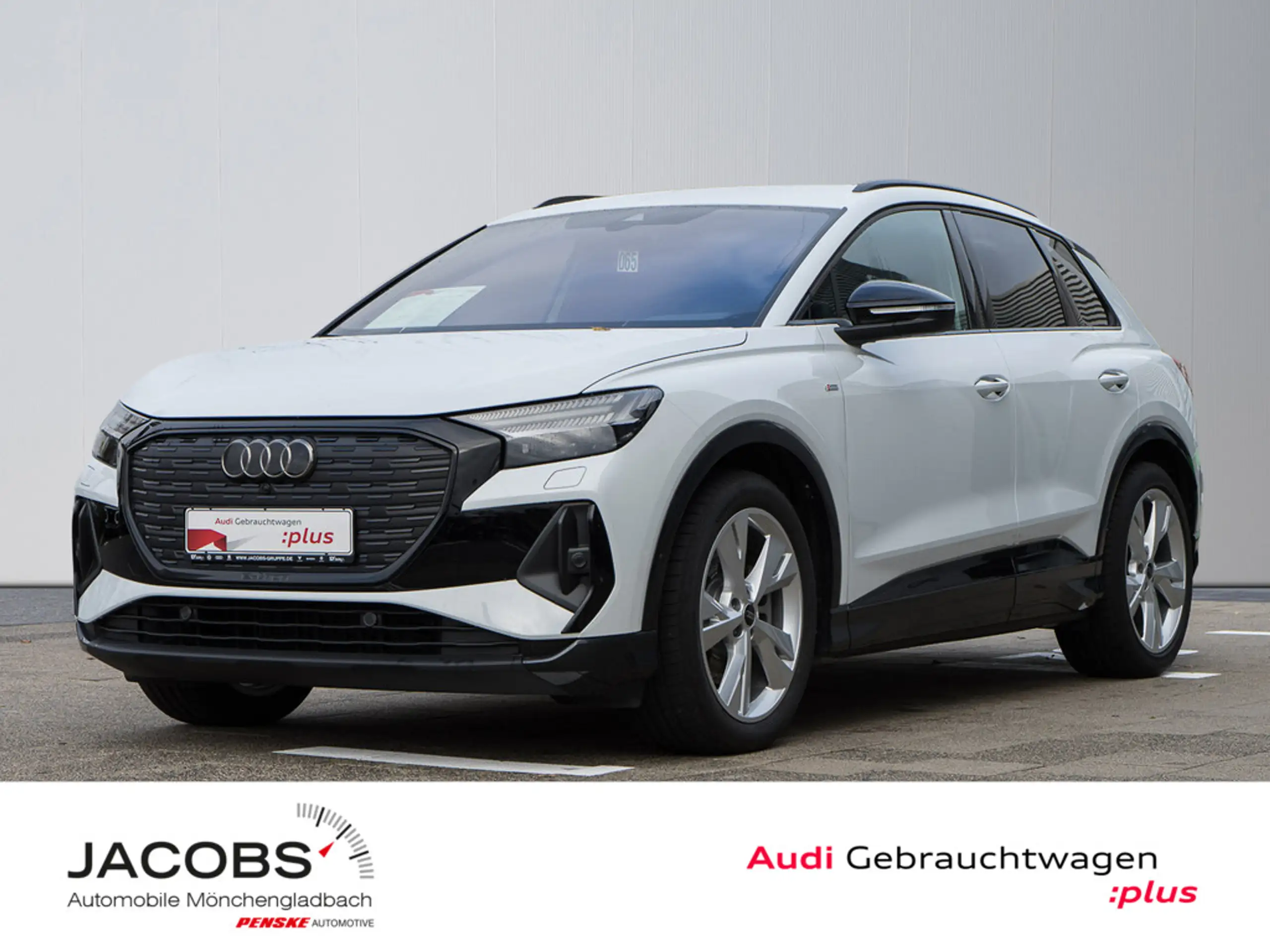 Audi - Q4 e-tron