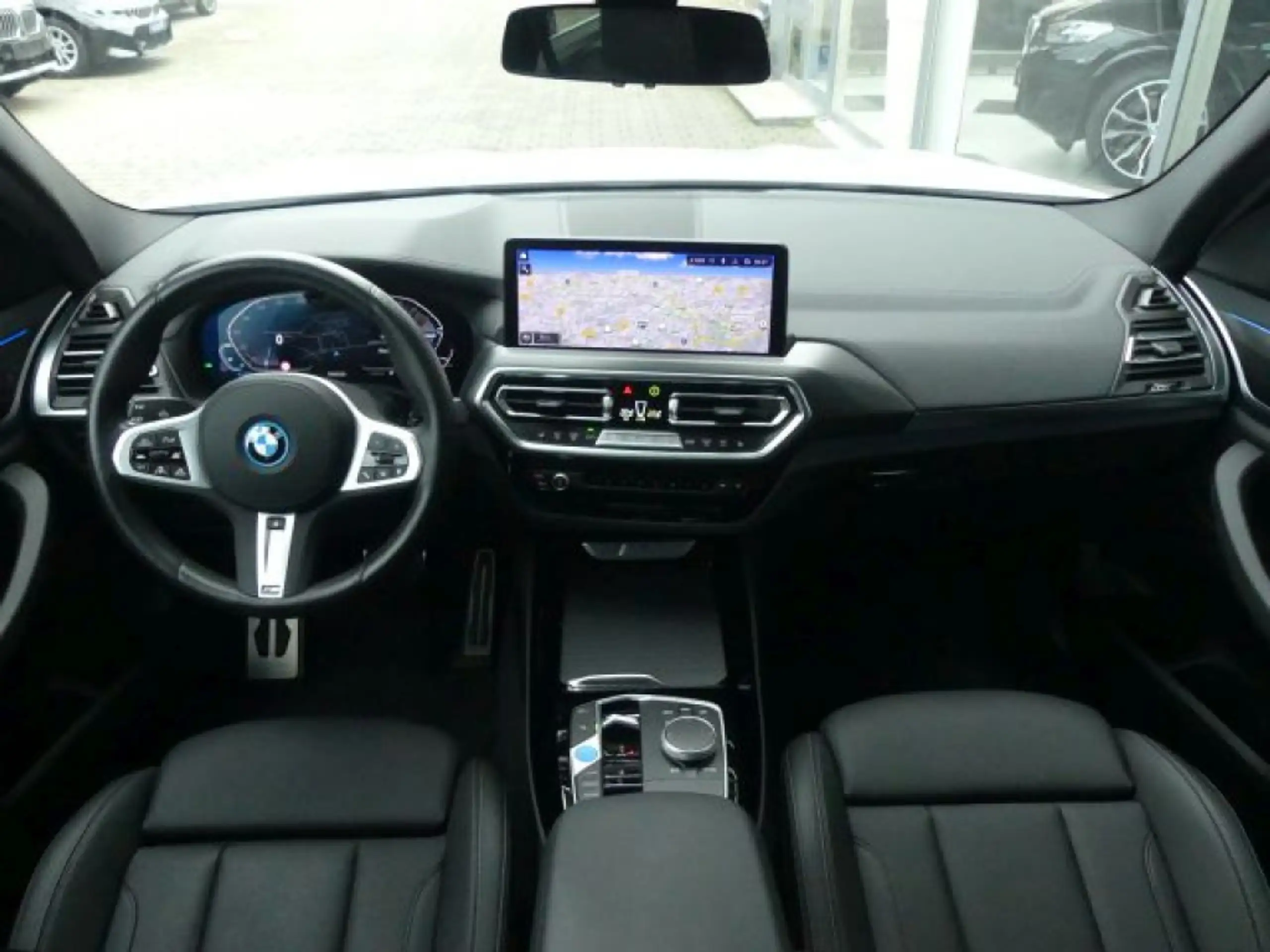 BMW - X3