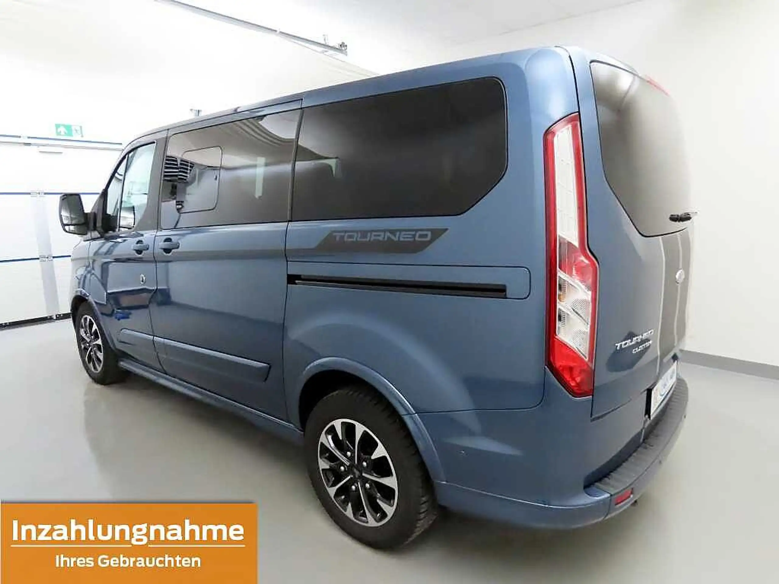 Ford - Tourneo Custom