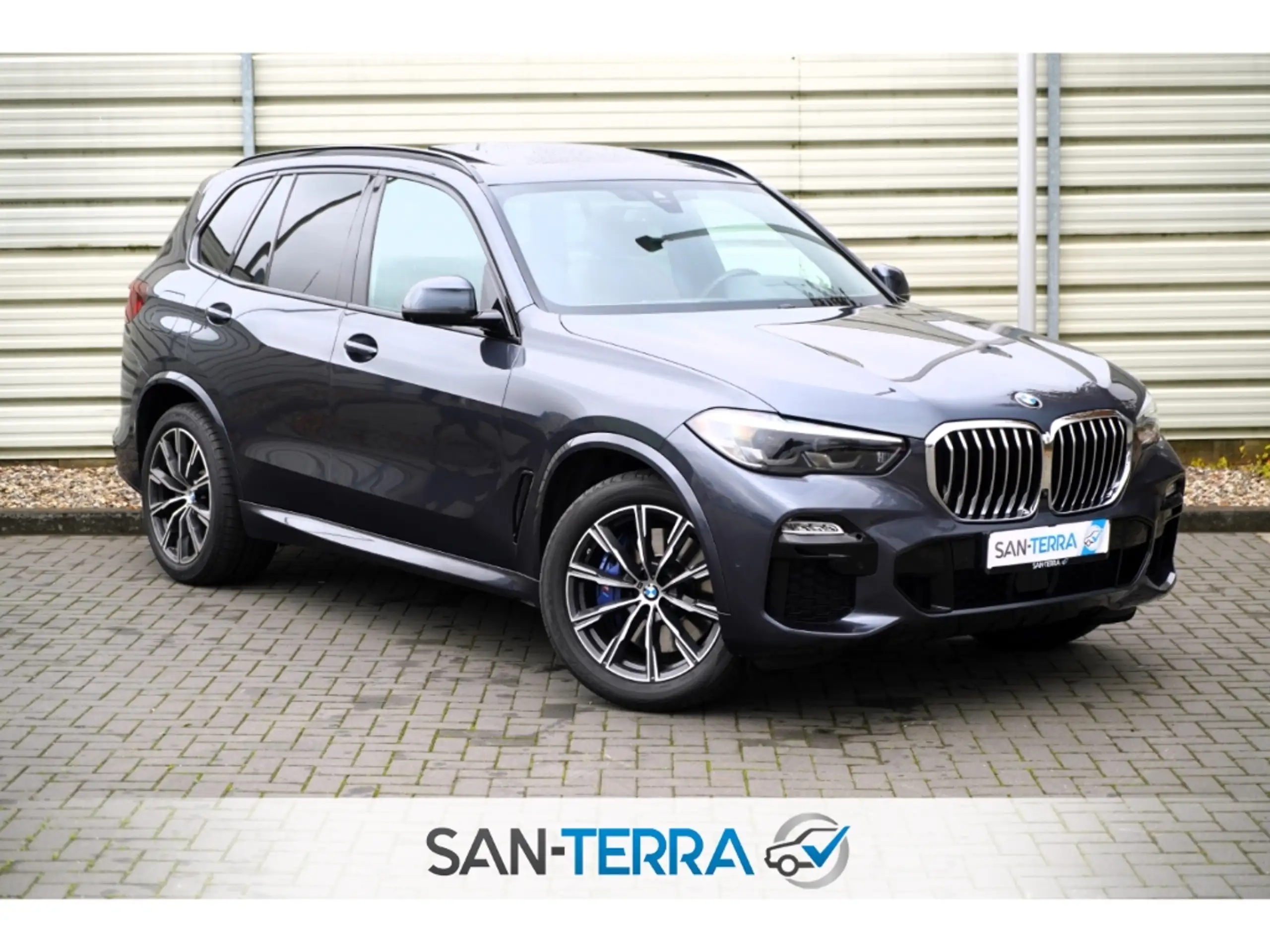 BMW - X5