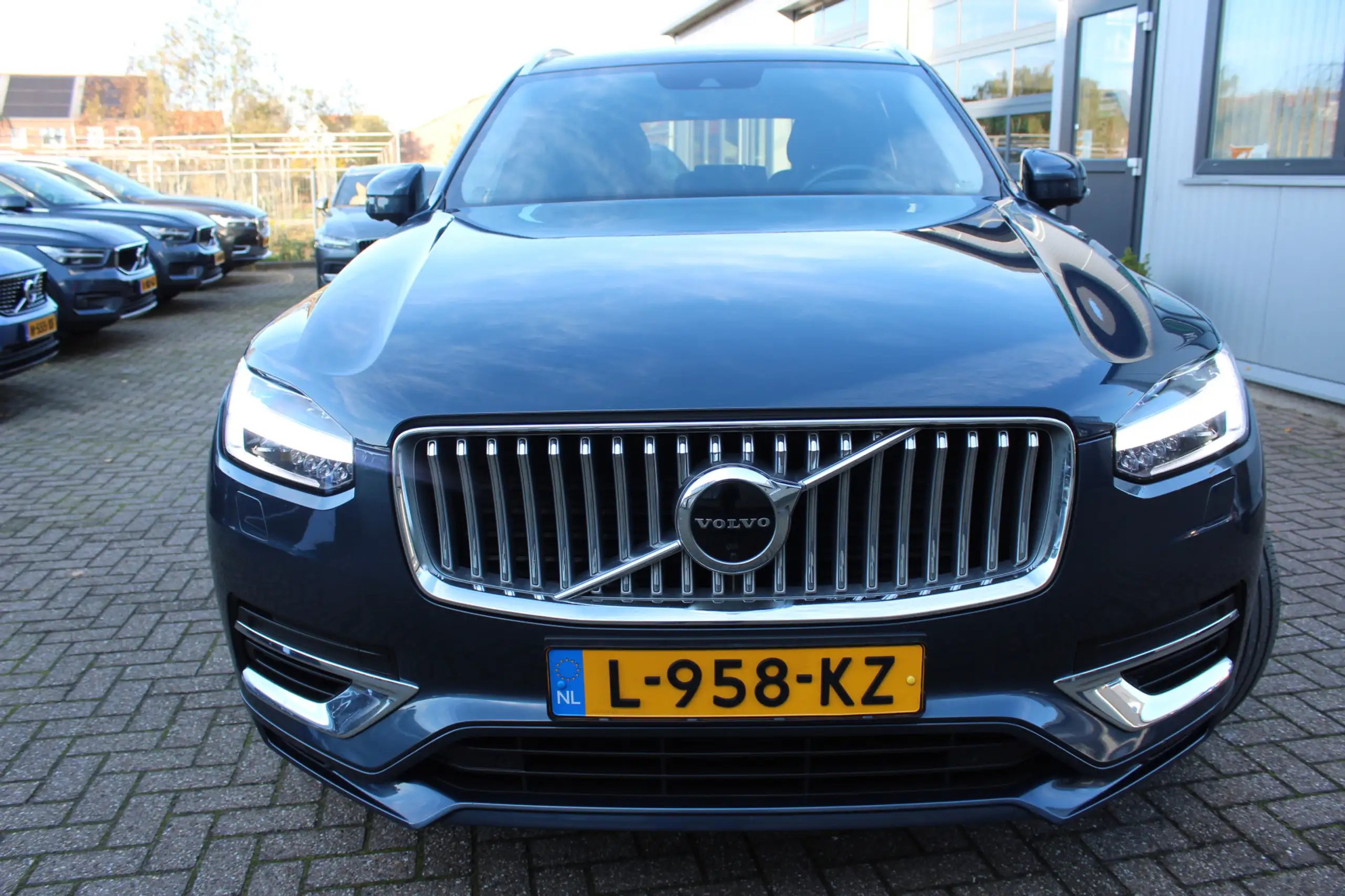 Volvo - XC90