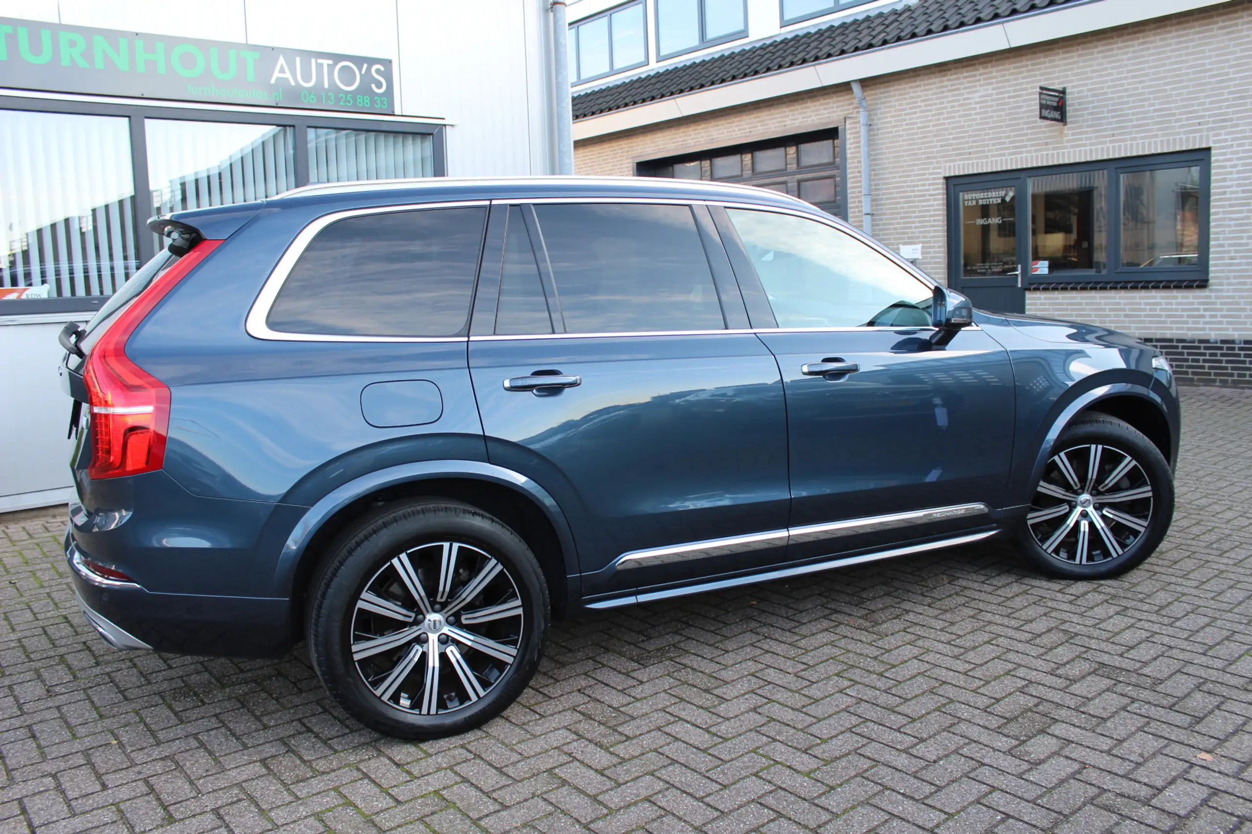 Volvo - XC90