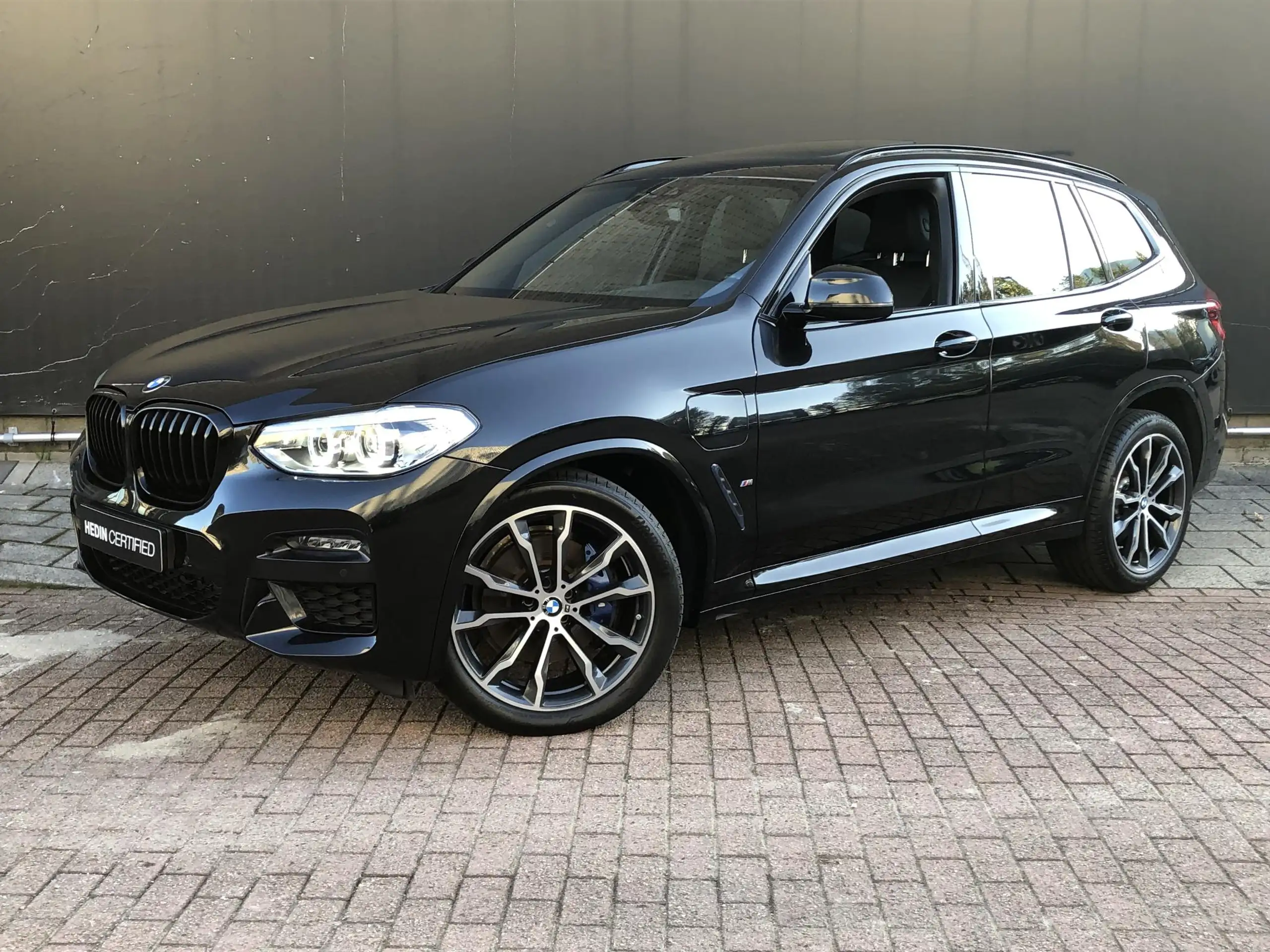 BMW - X3