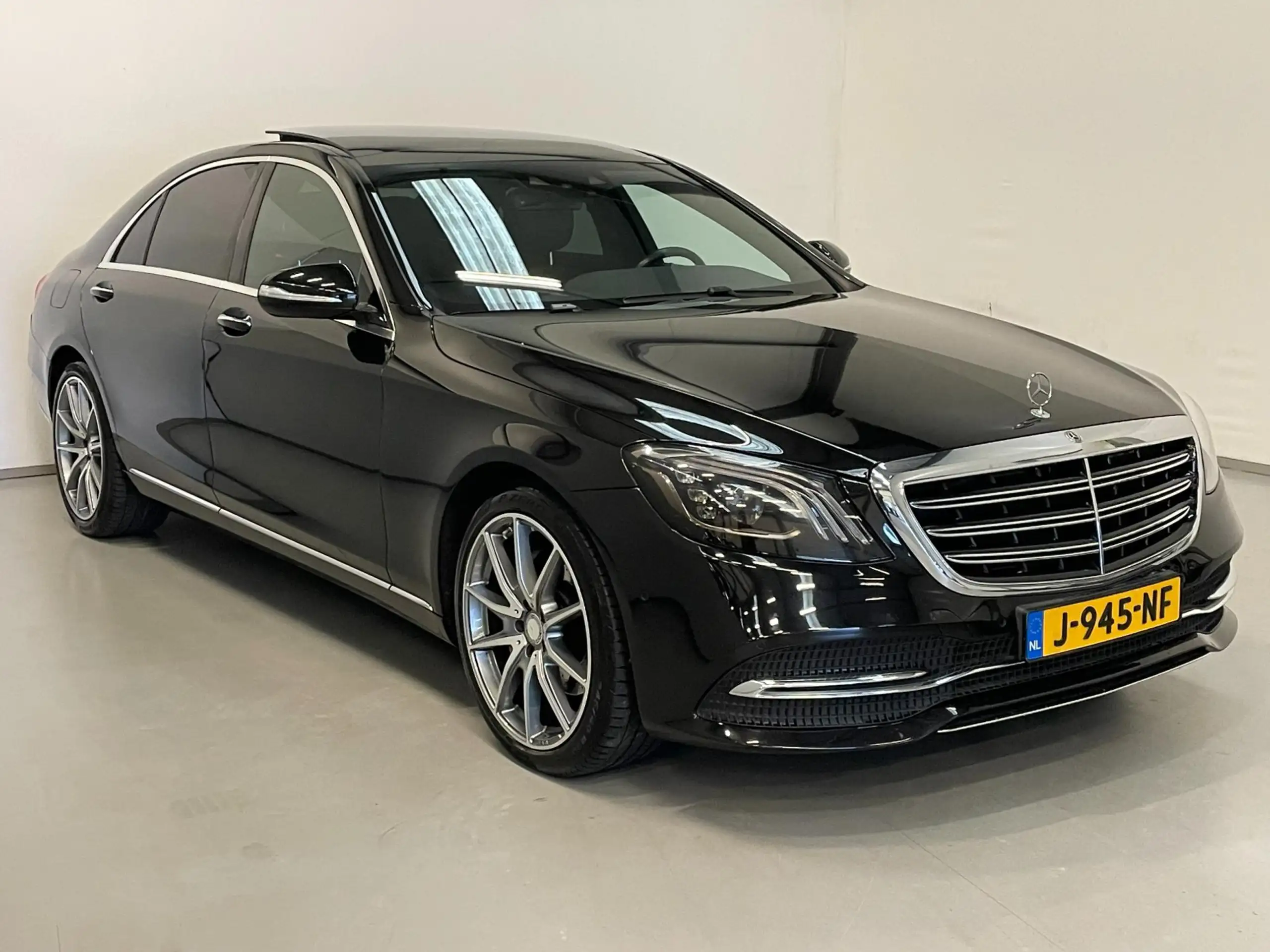 Mercedes-Benz - S 350