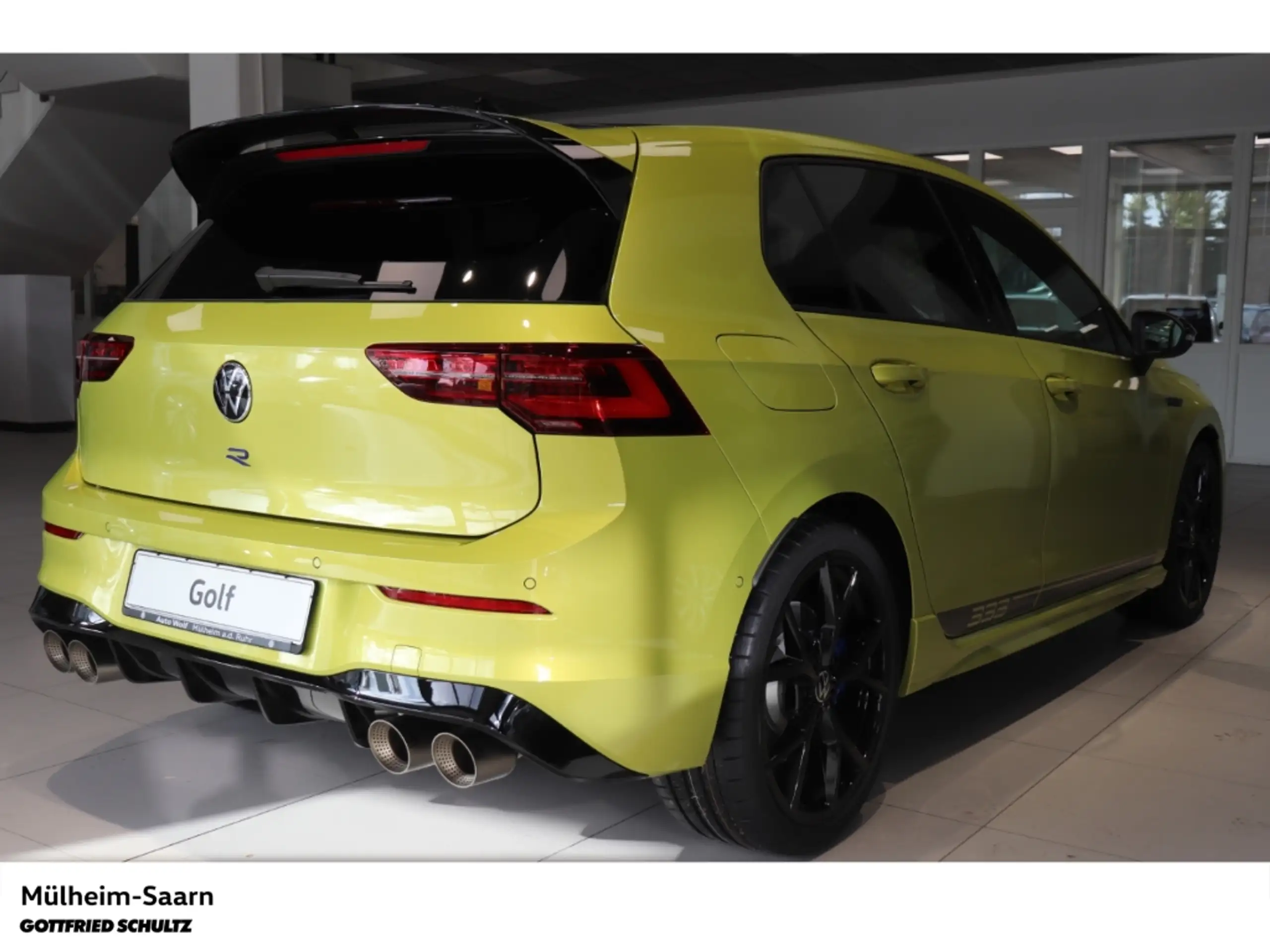 Volkswagen - Golf R