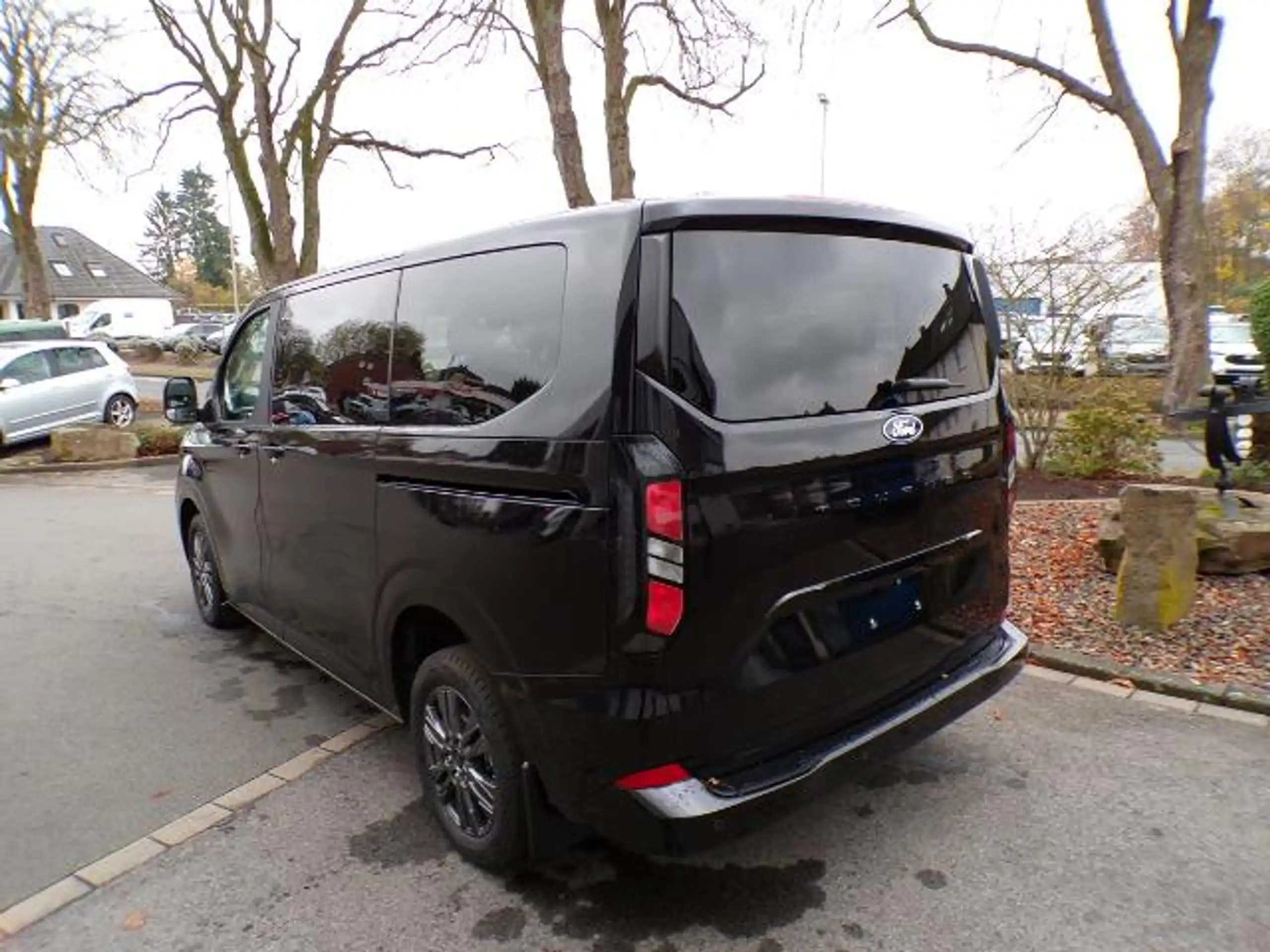 Ford - Tourneo Custom