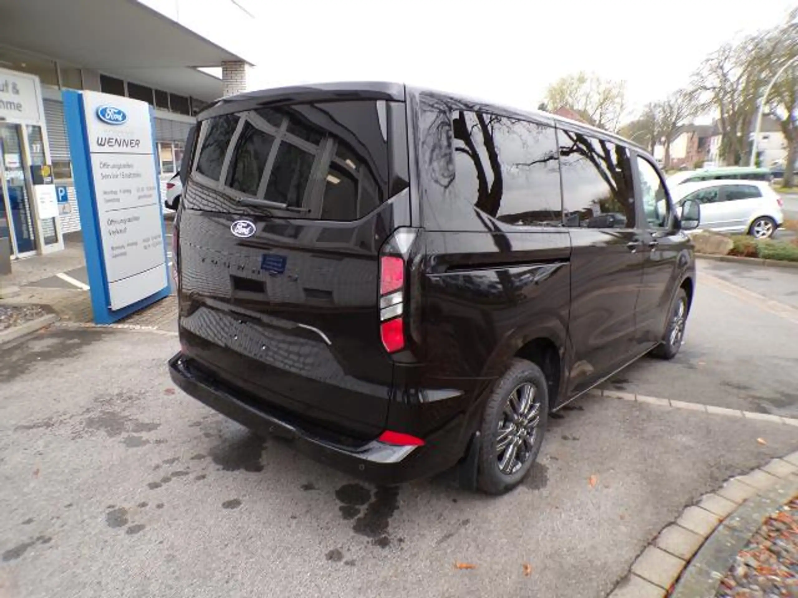 Ford - Tourneo Custom