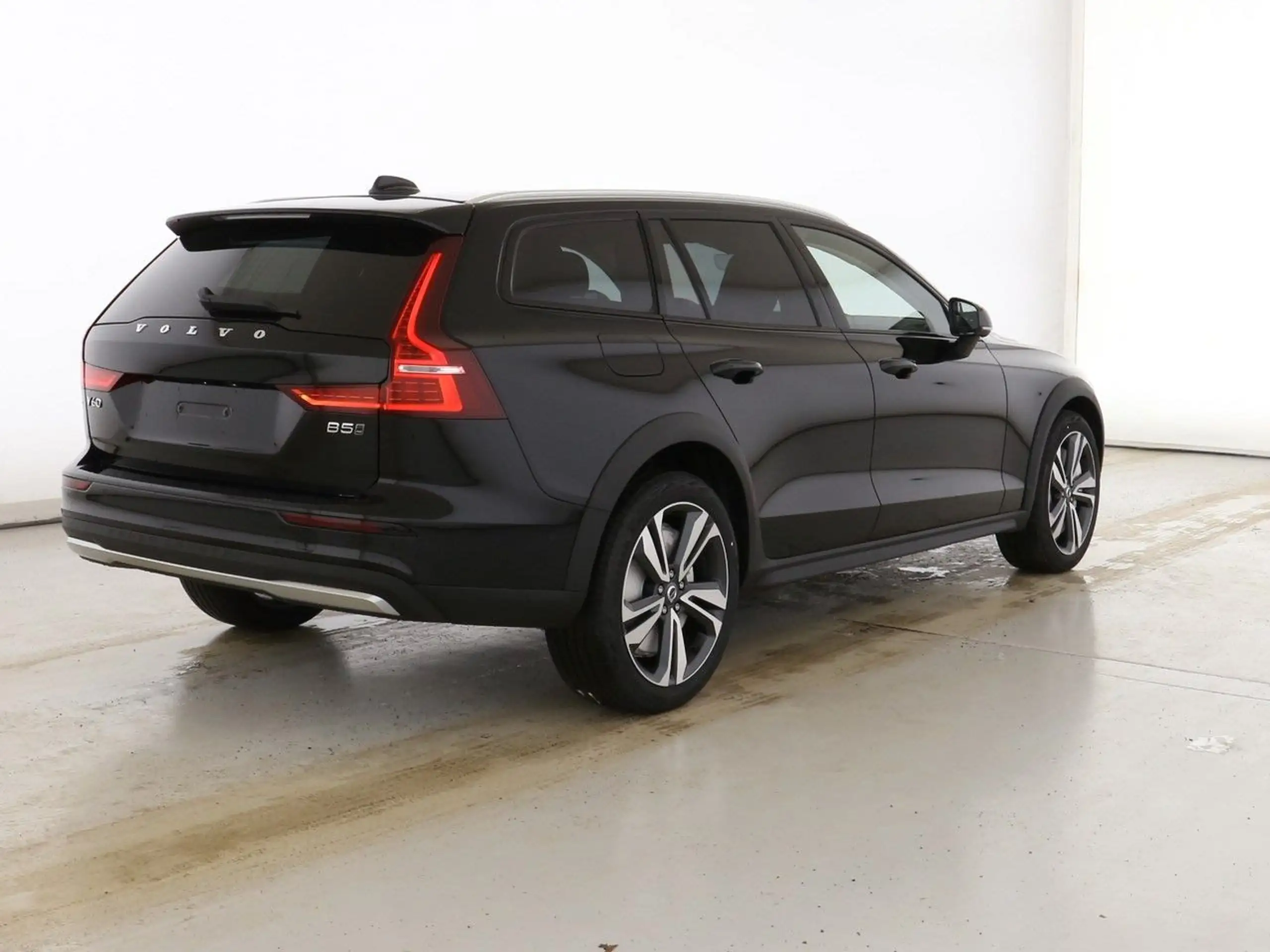 Volvo - V60 Cross Country