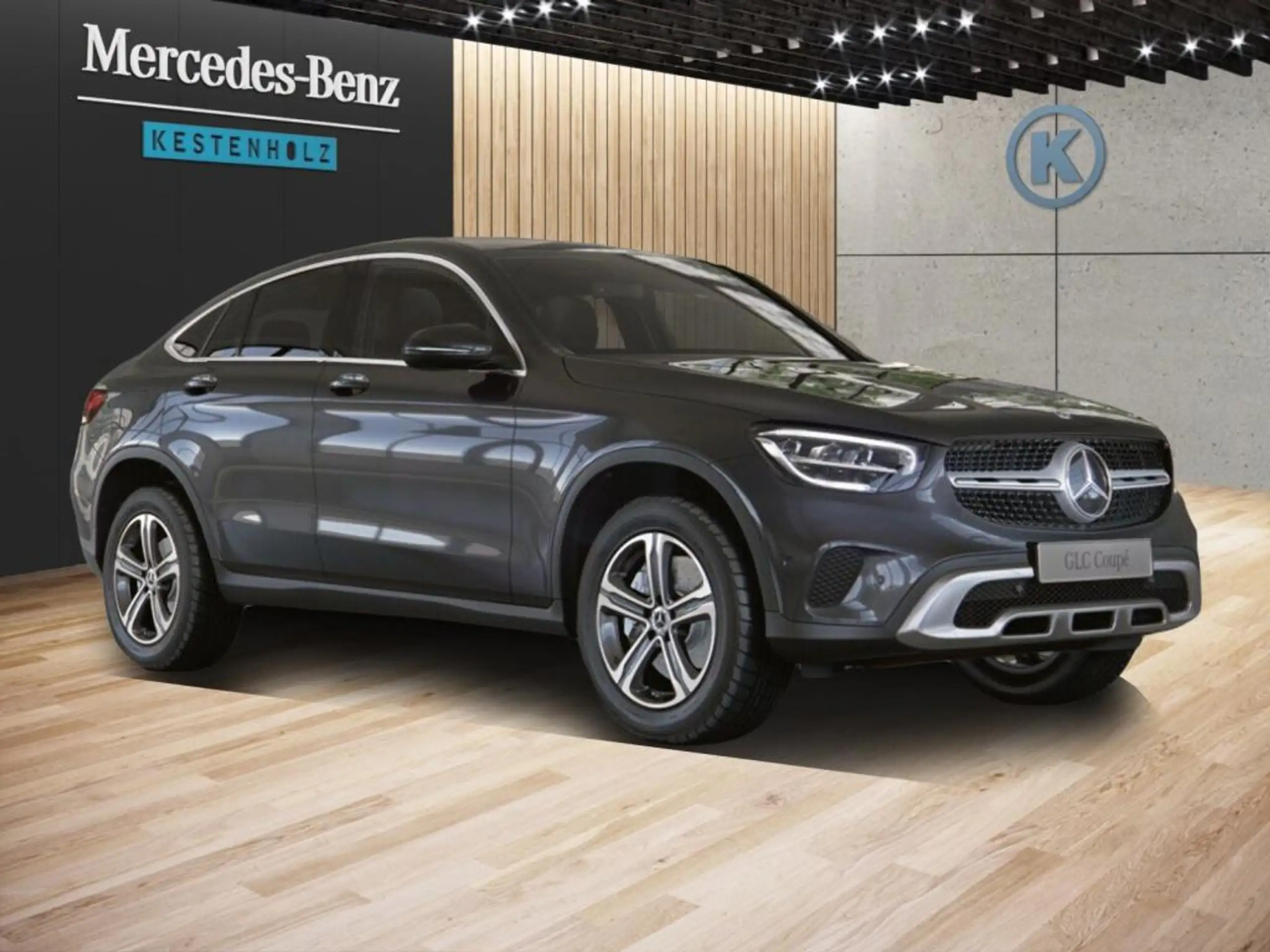 Mercedes-Benz - GLC 300