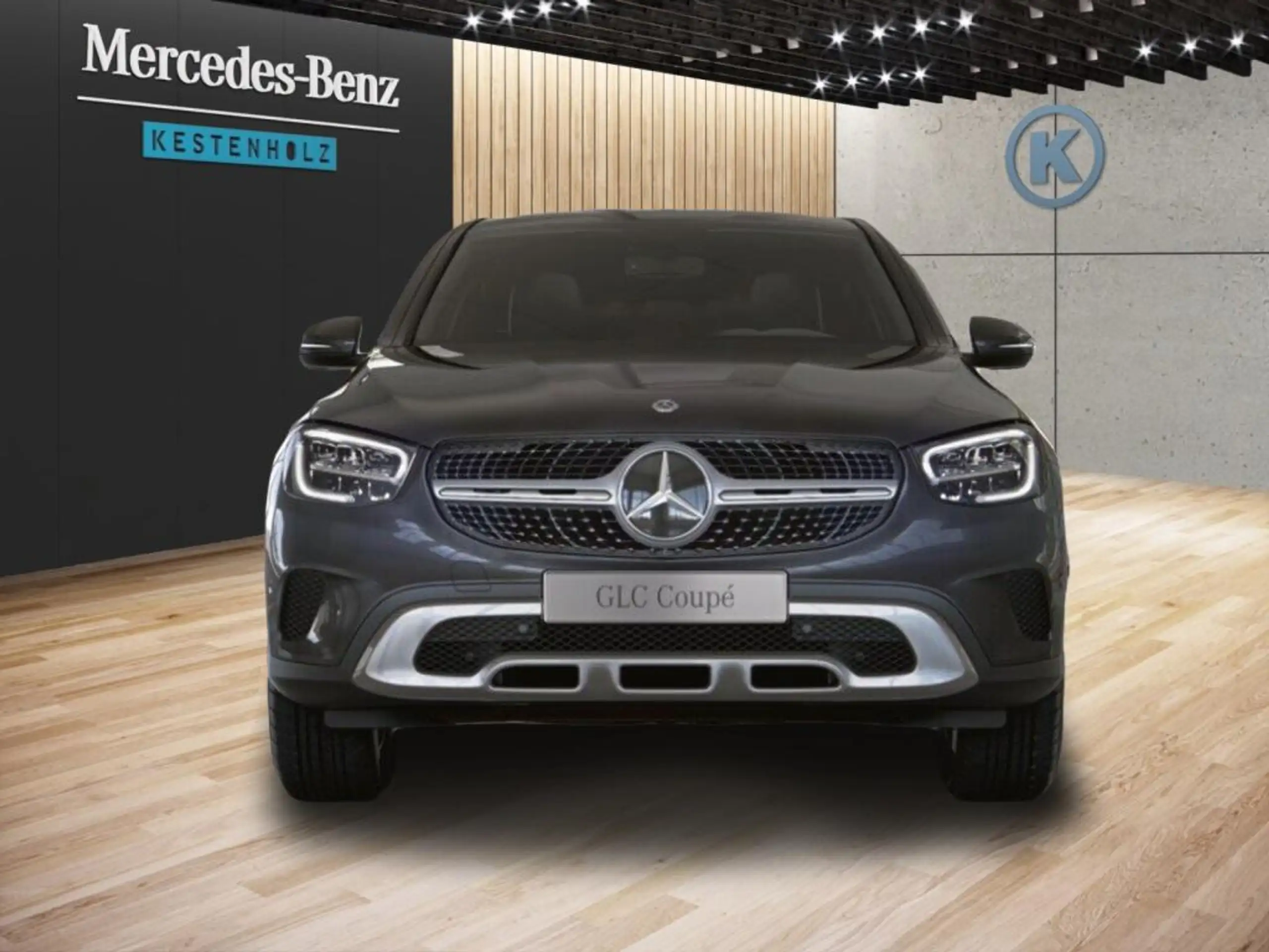 Mercedes-Benz - GLC 300