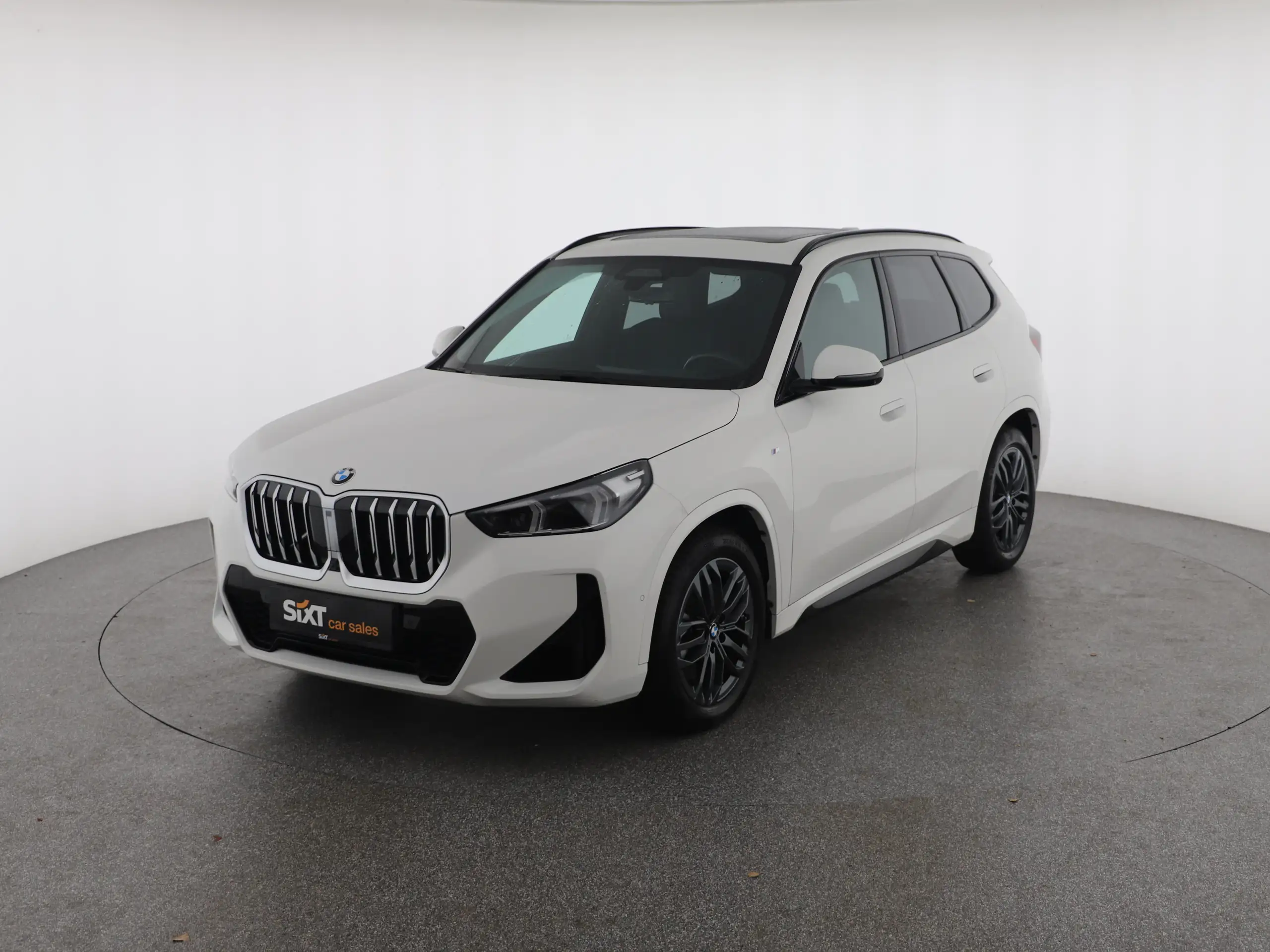 BMW - X1