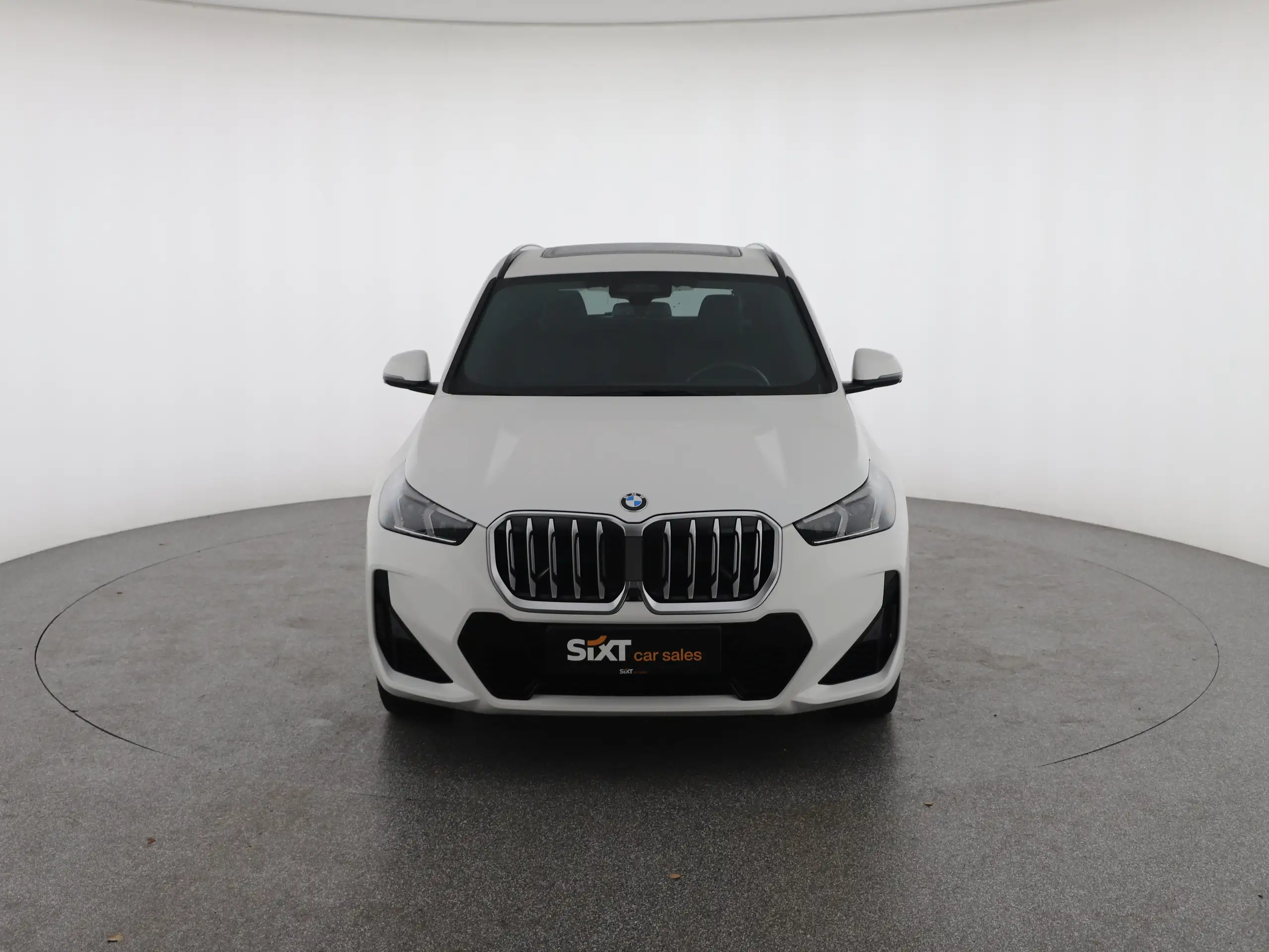 BMW - X1