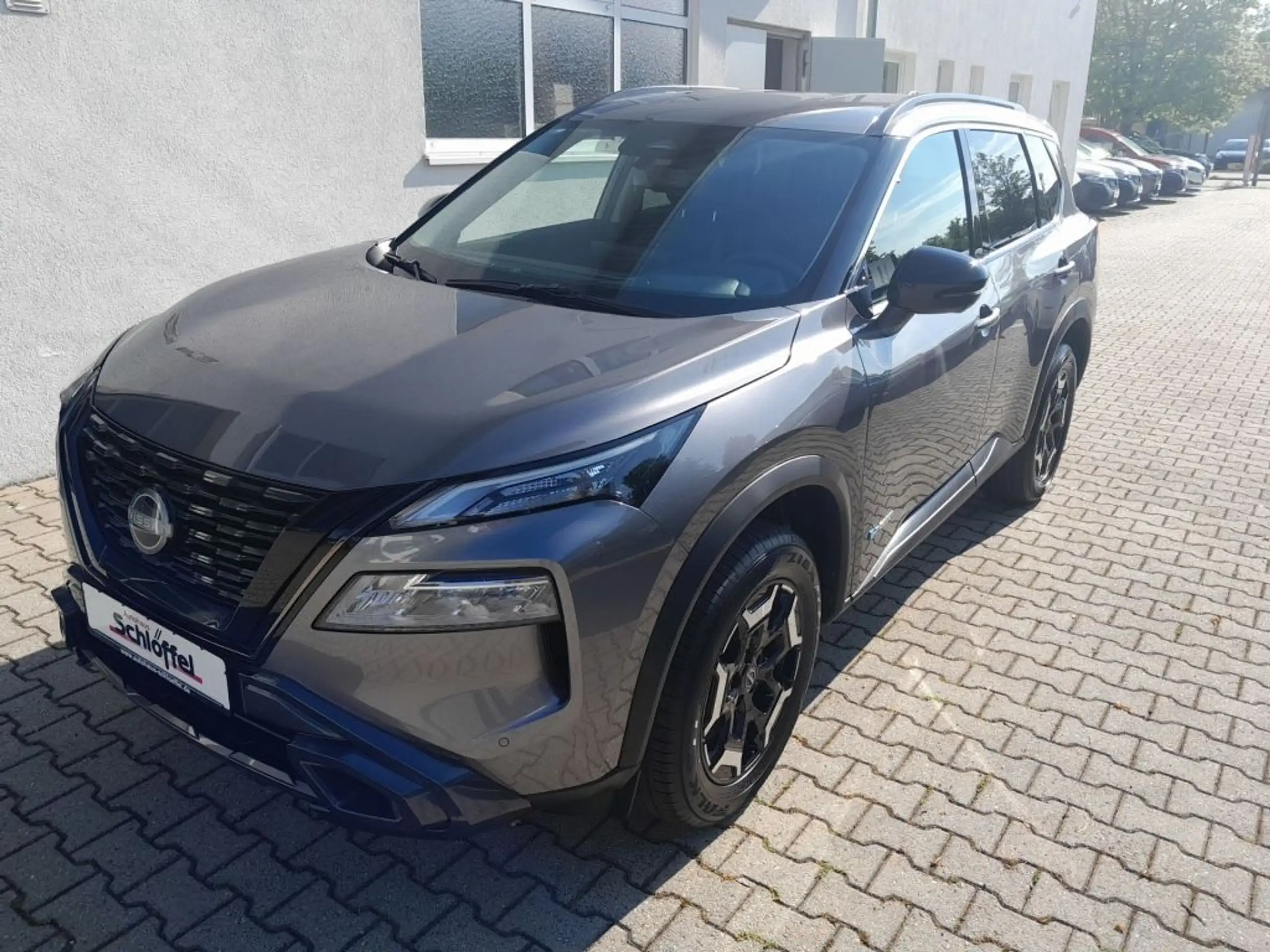 Nissan - X-Trail