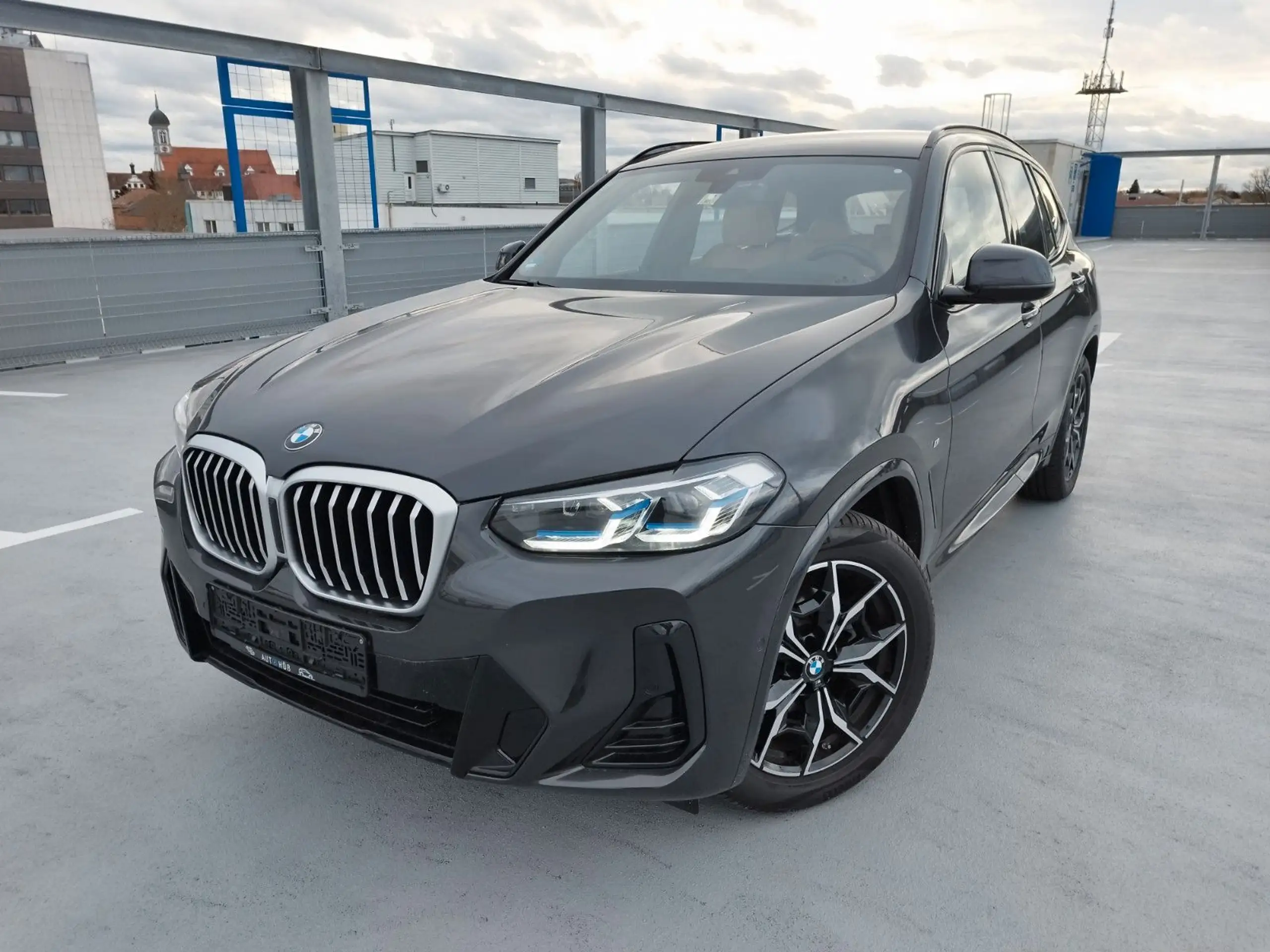 BMW - X3