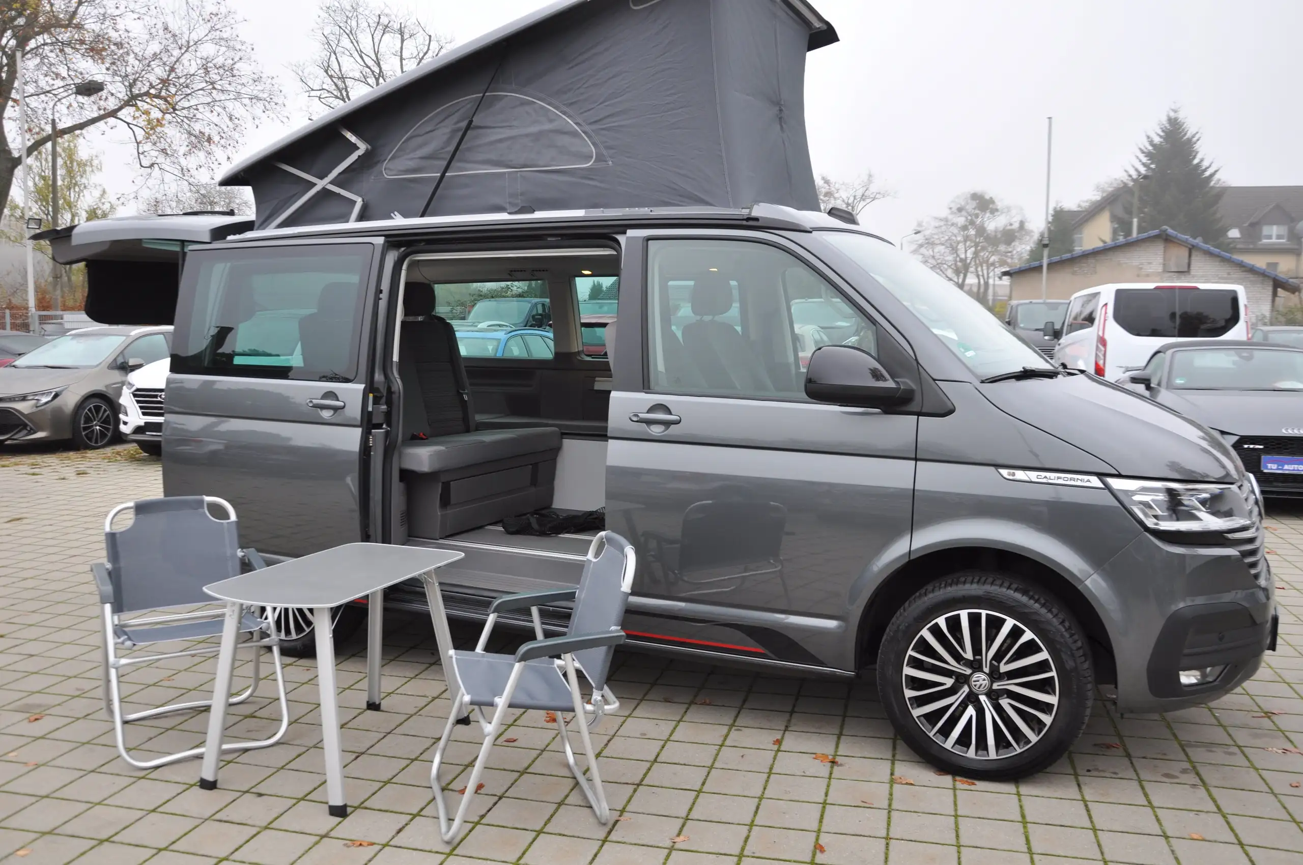 Volkswagen - T6.1 California