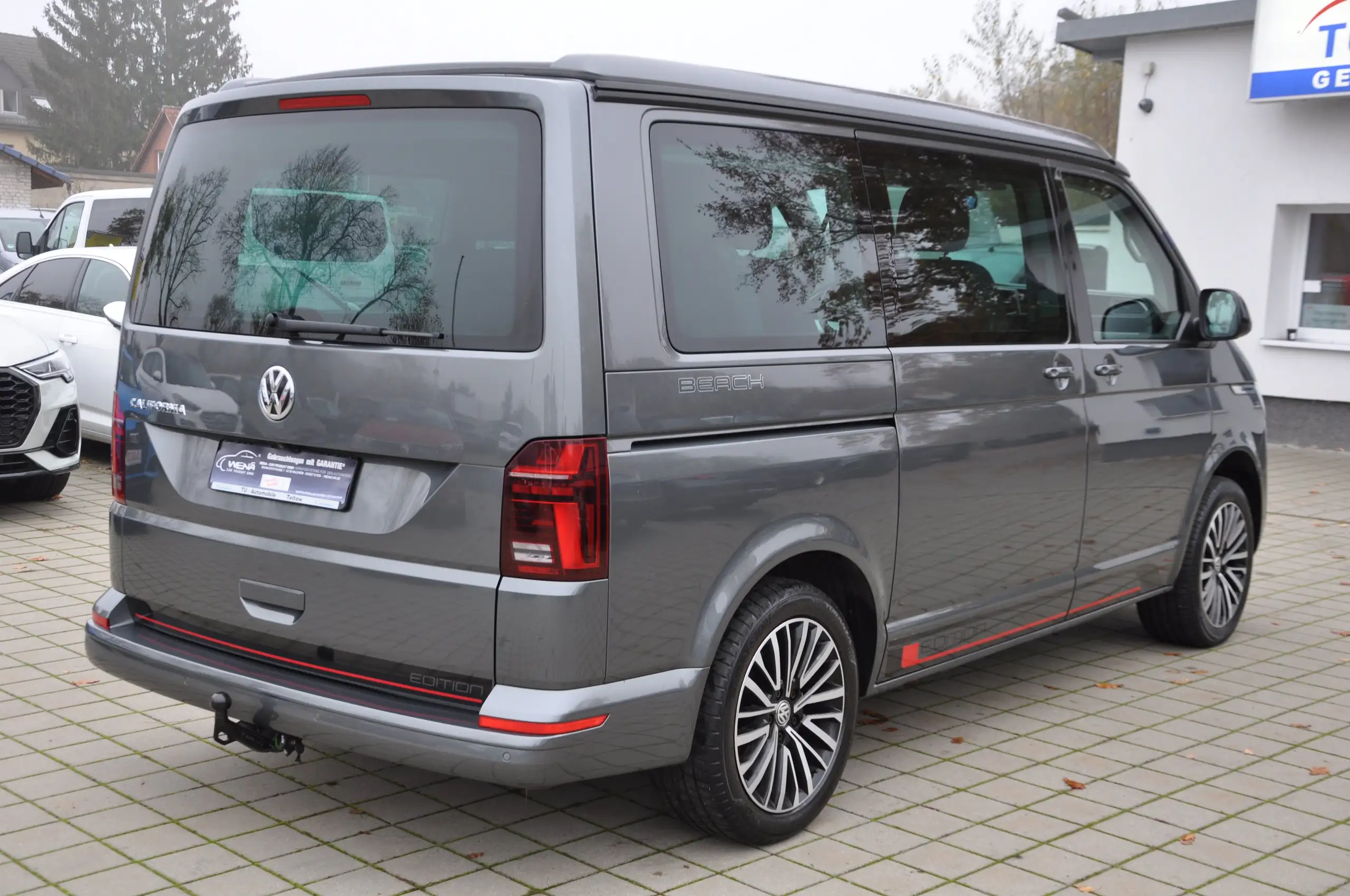 Volkswagen - T6.1 California