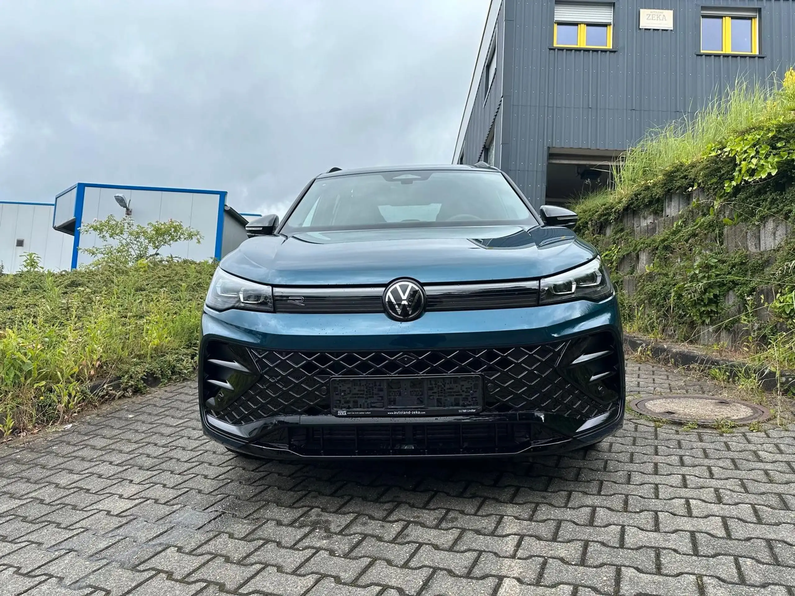 Volkswagen - Tiguan