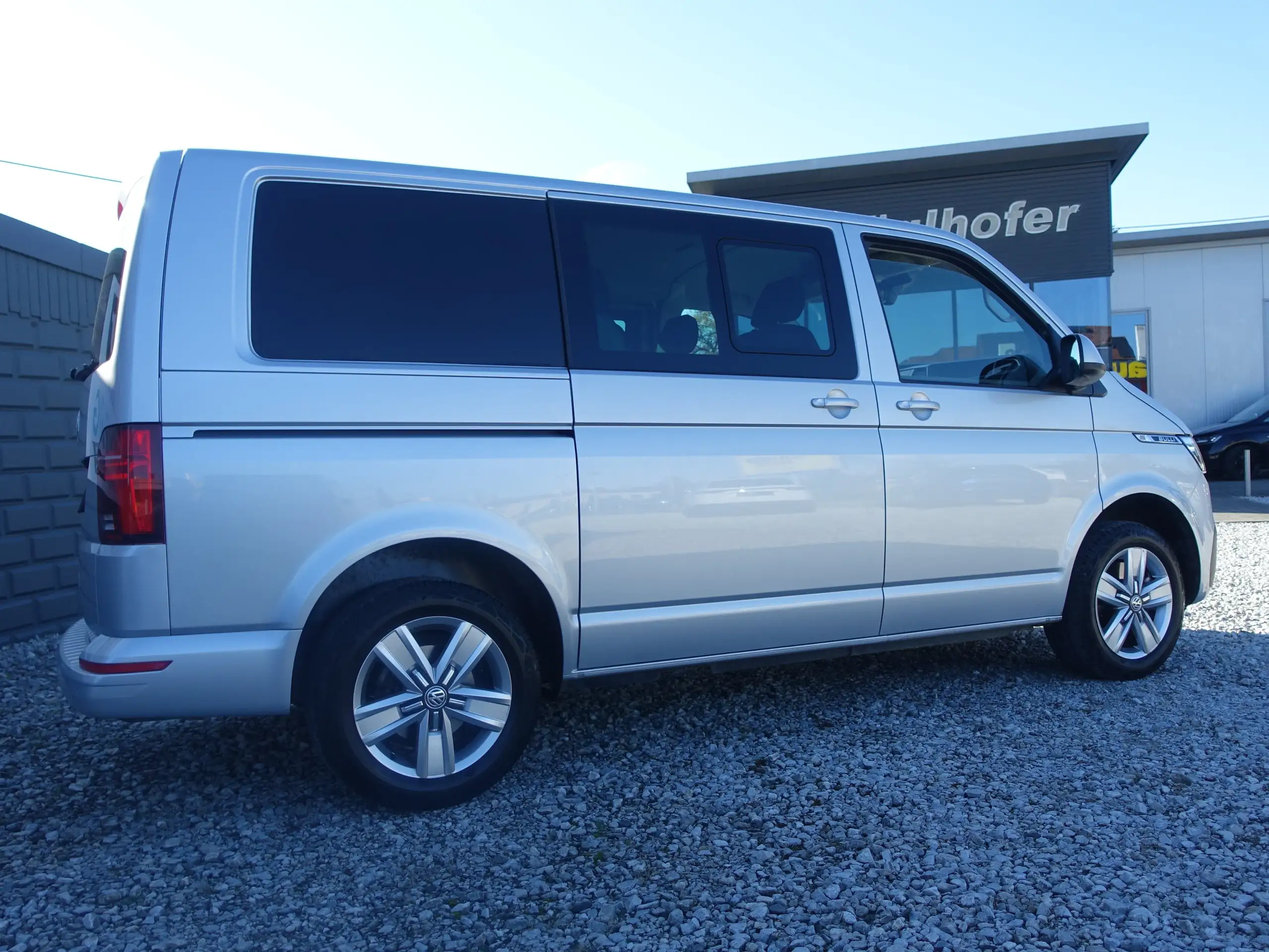 Volkswagen - T6.1 Multivan