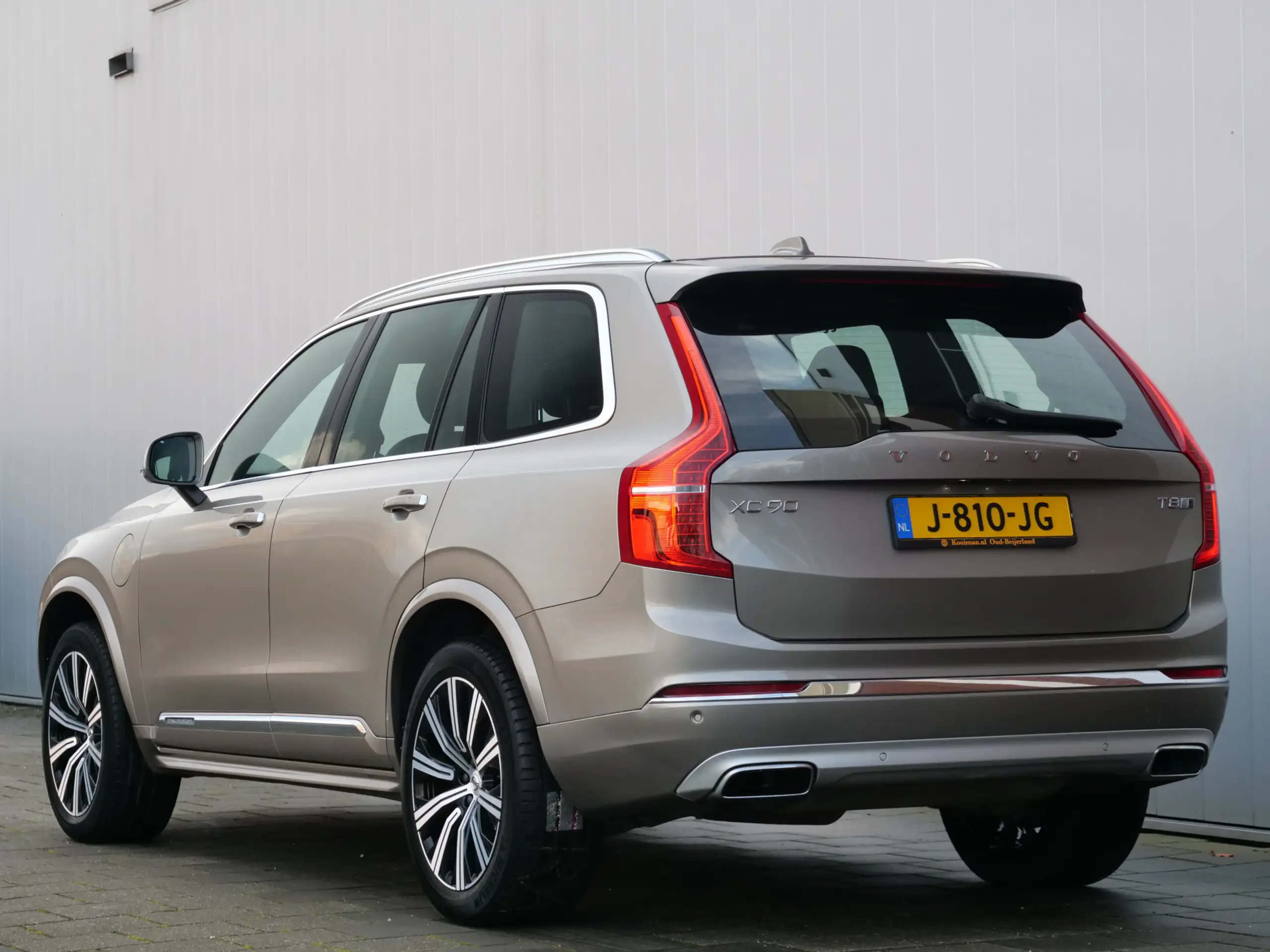 Volvo - XC90