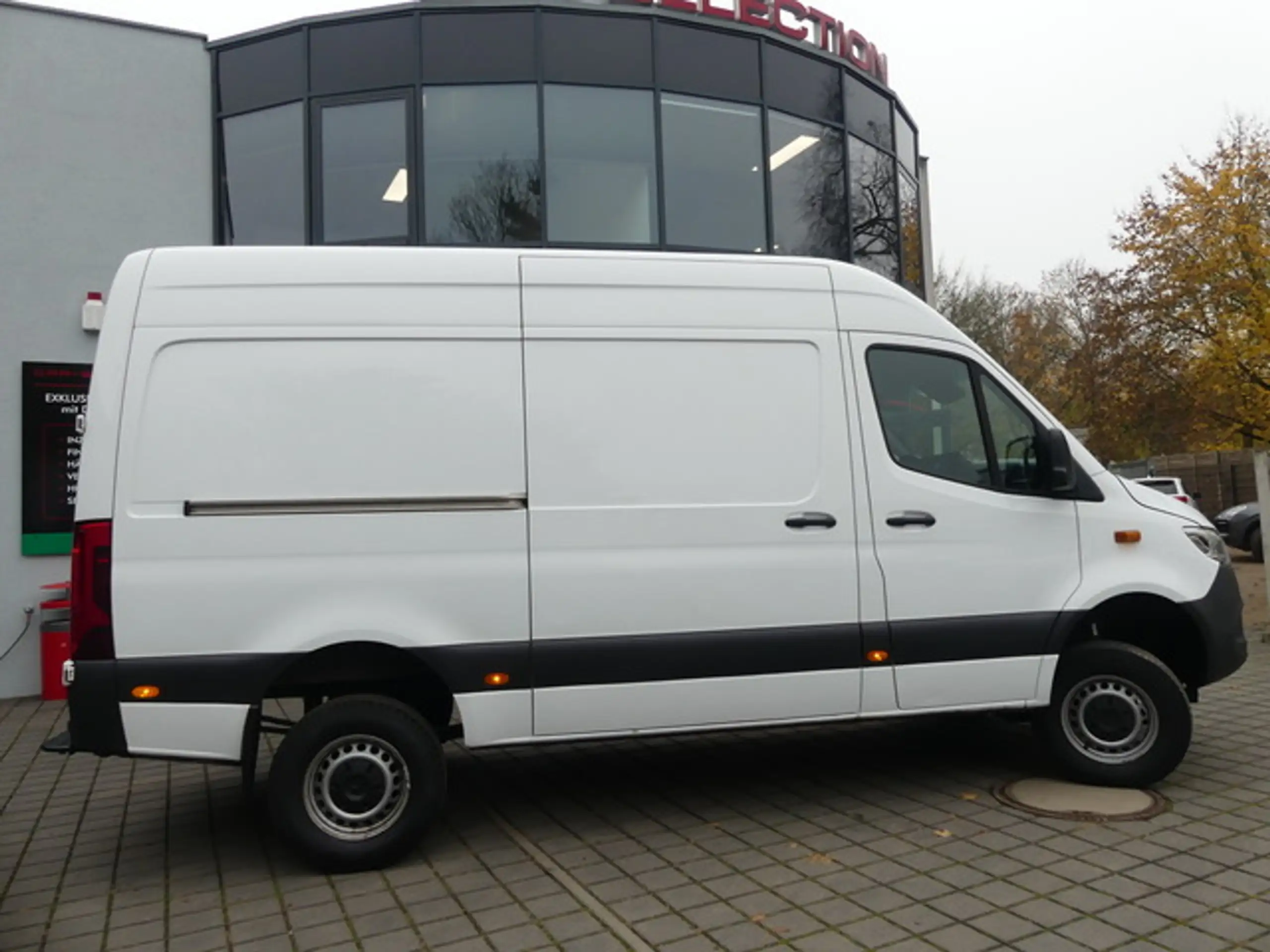 Mercedes-Benz - Sprinter