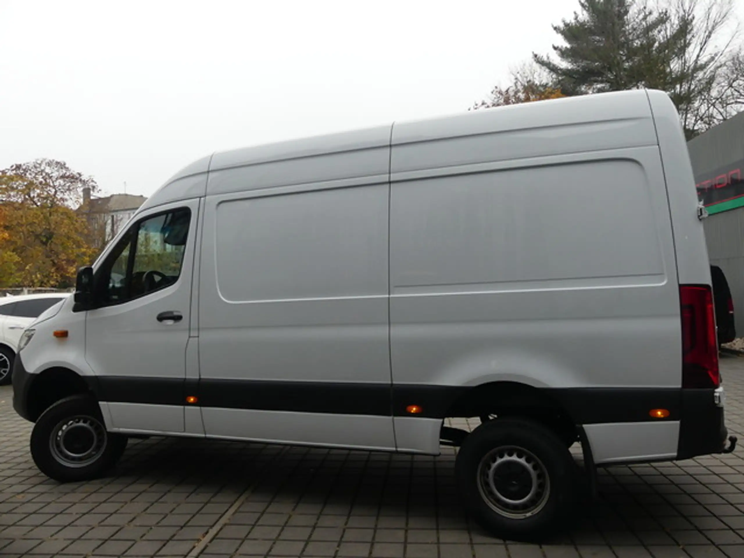 Mercedes-Benz - Sprinter