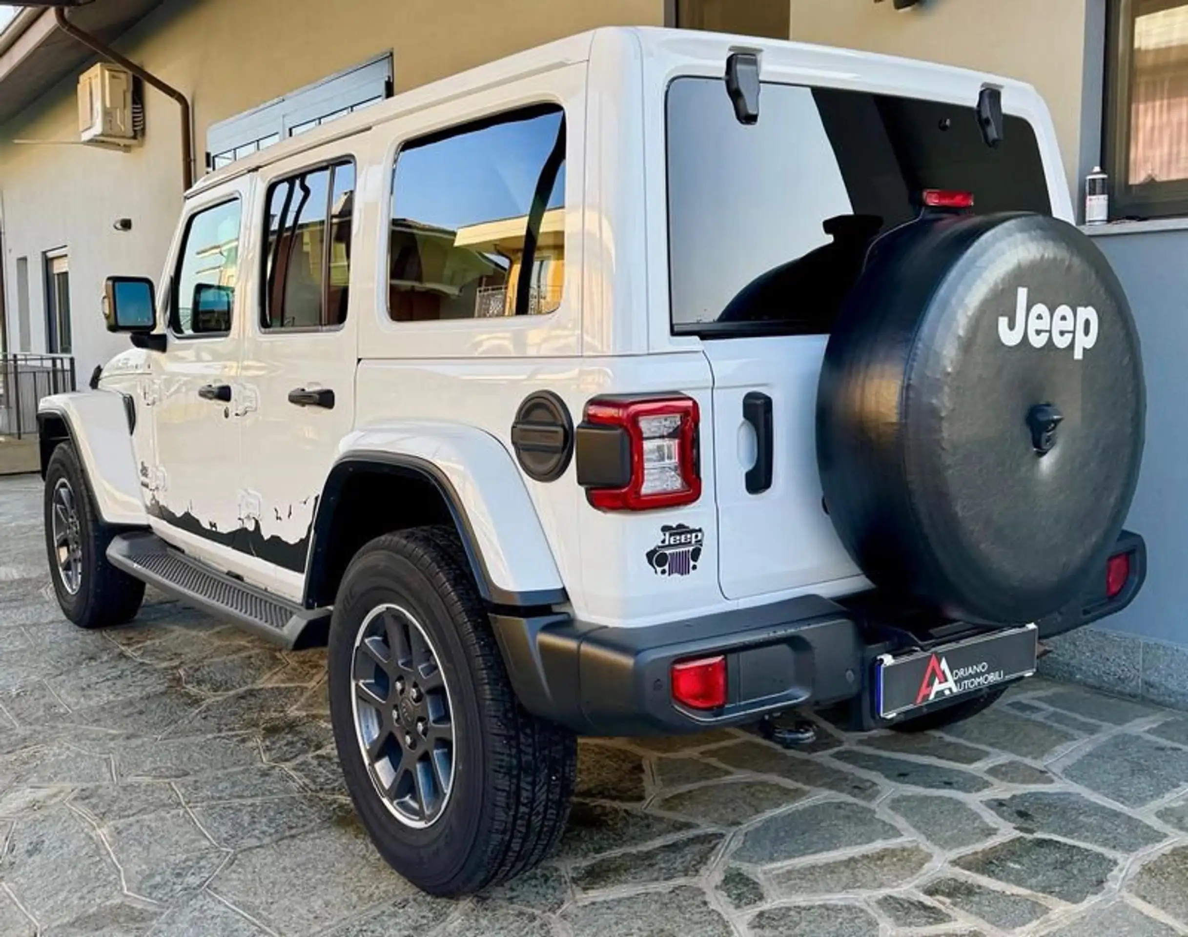 Jeep - Wrangler