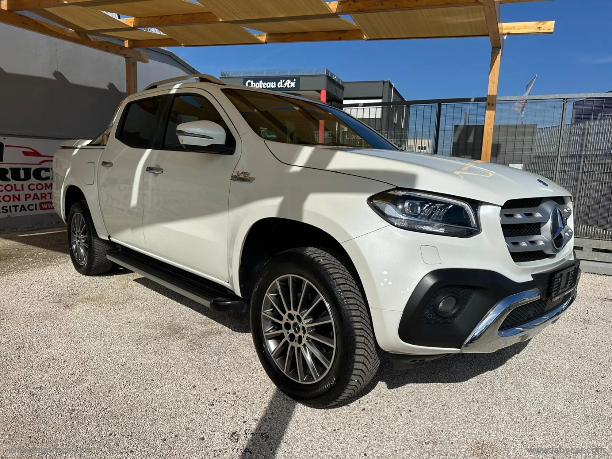 Mercedes-Benz - X 350