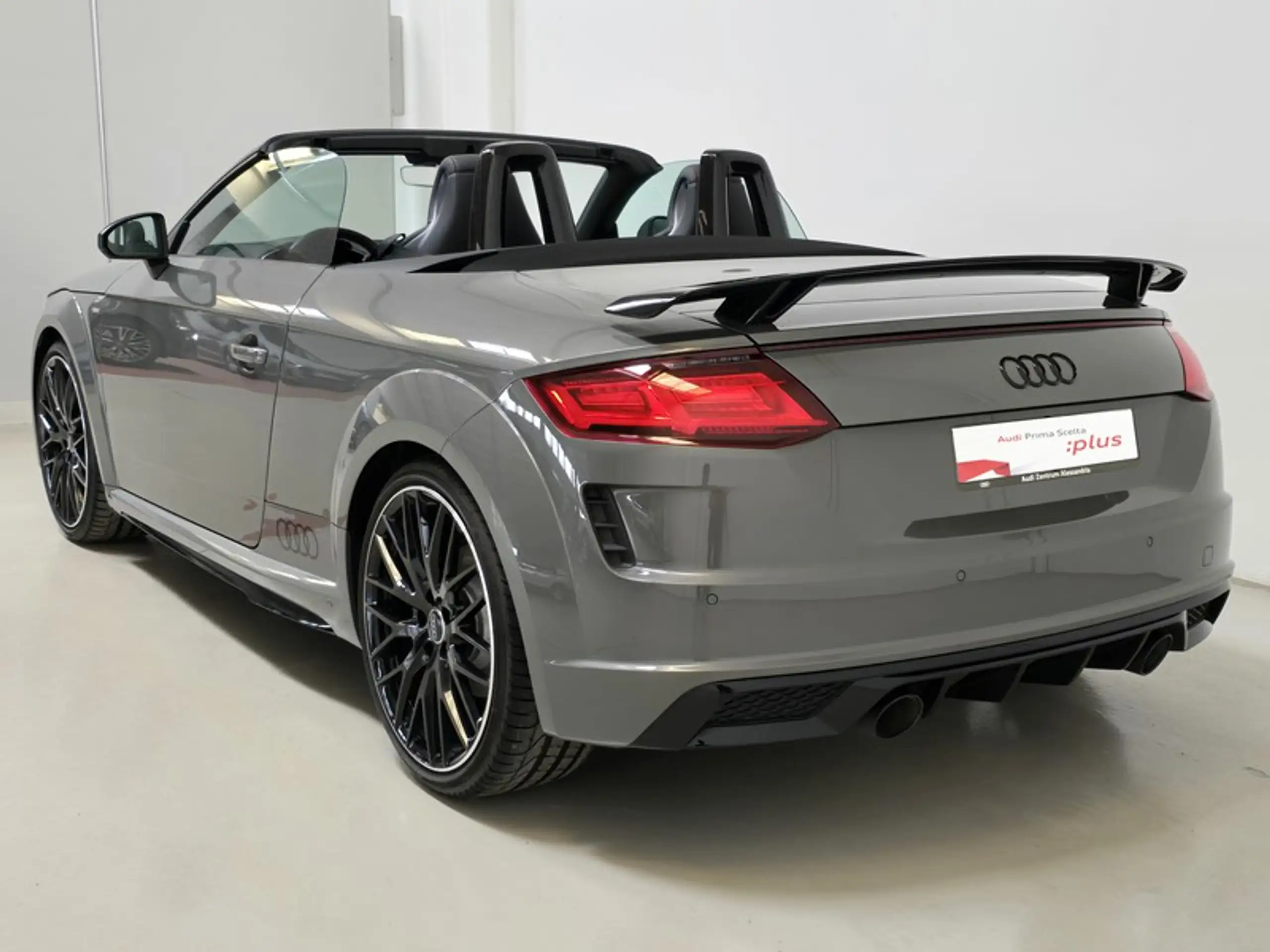 Audi - TT