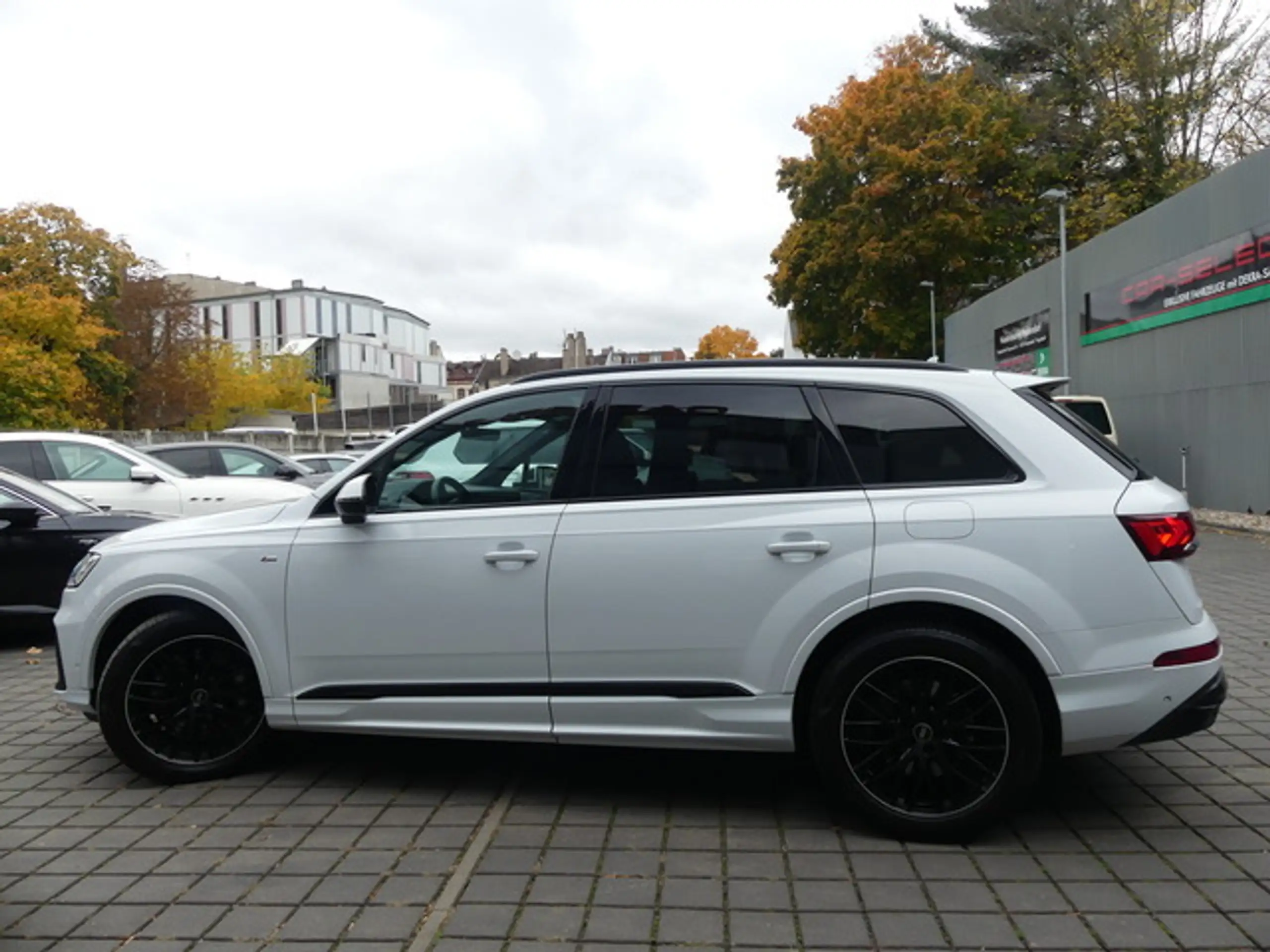 Audi - Q7