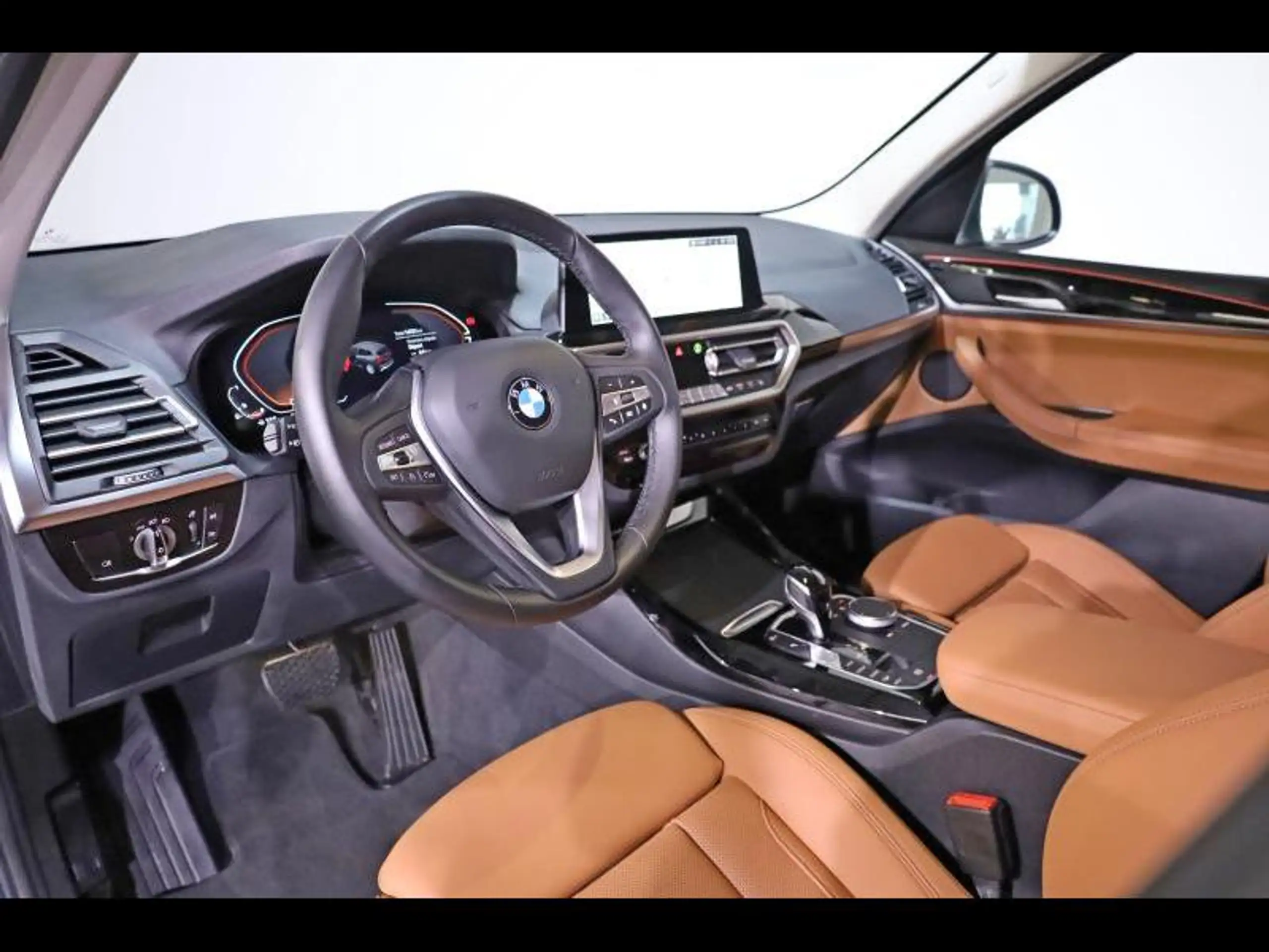 BMW - X3