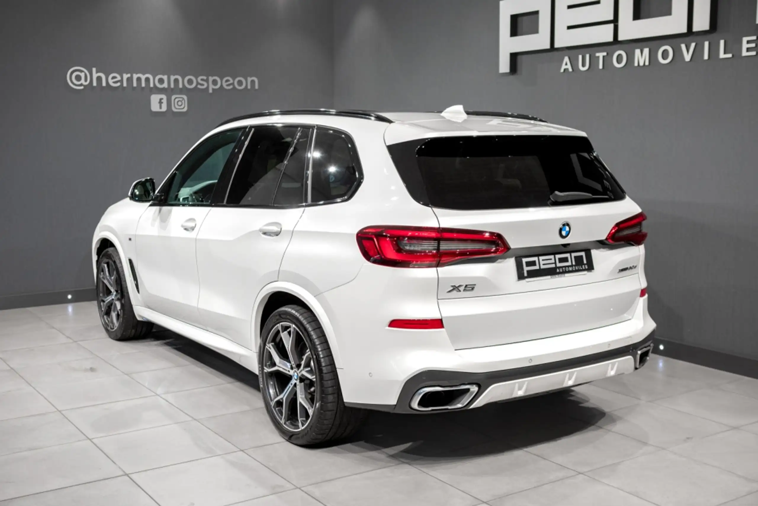 BMW - X5