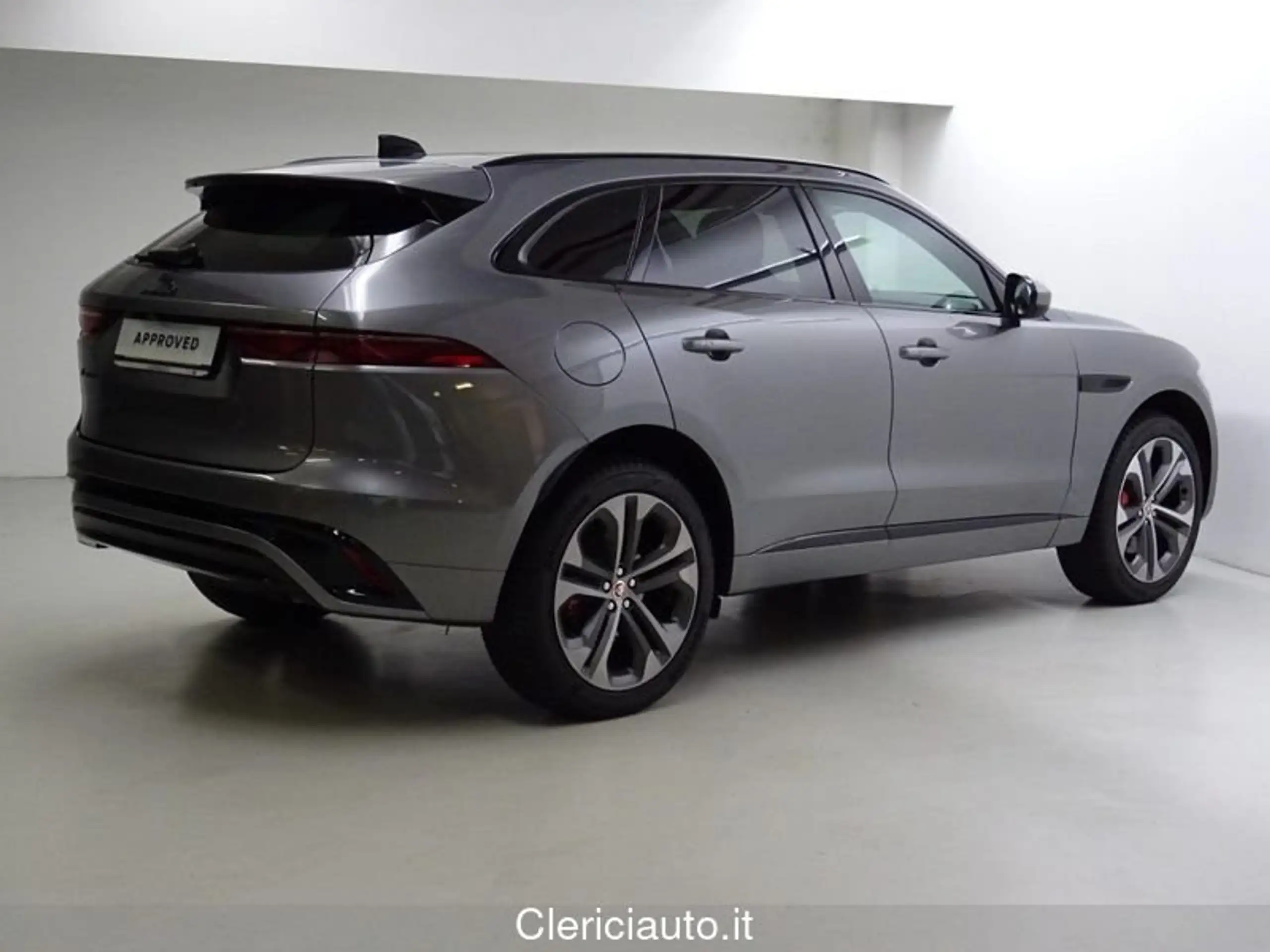 Jaguar - F-Pace