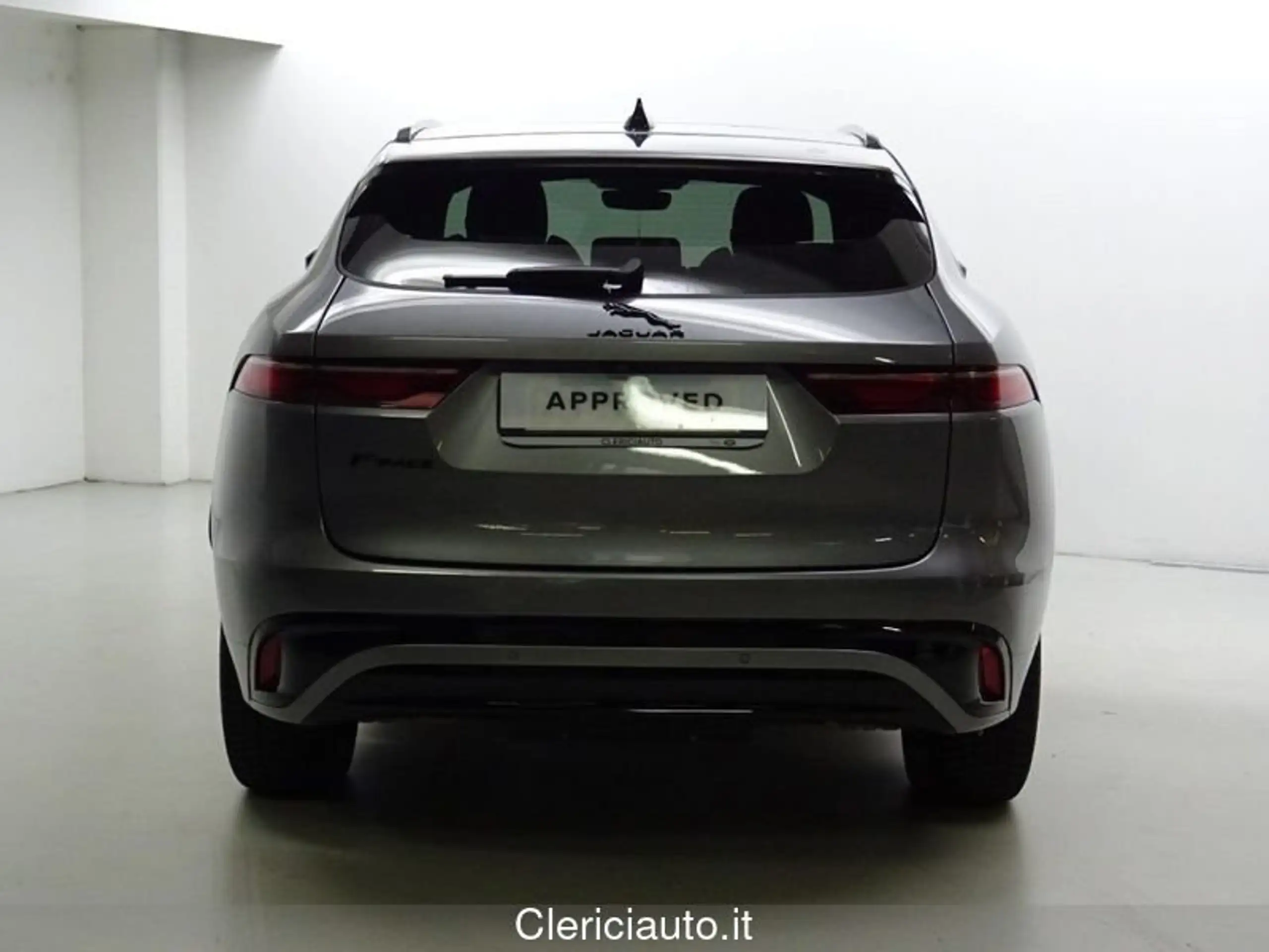 Jaguar - F-Pace