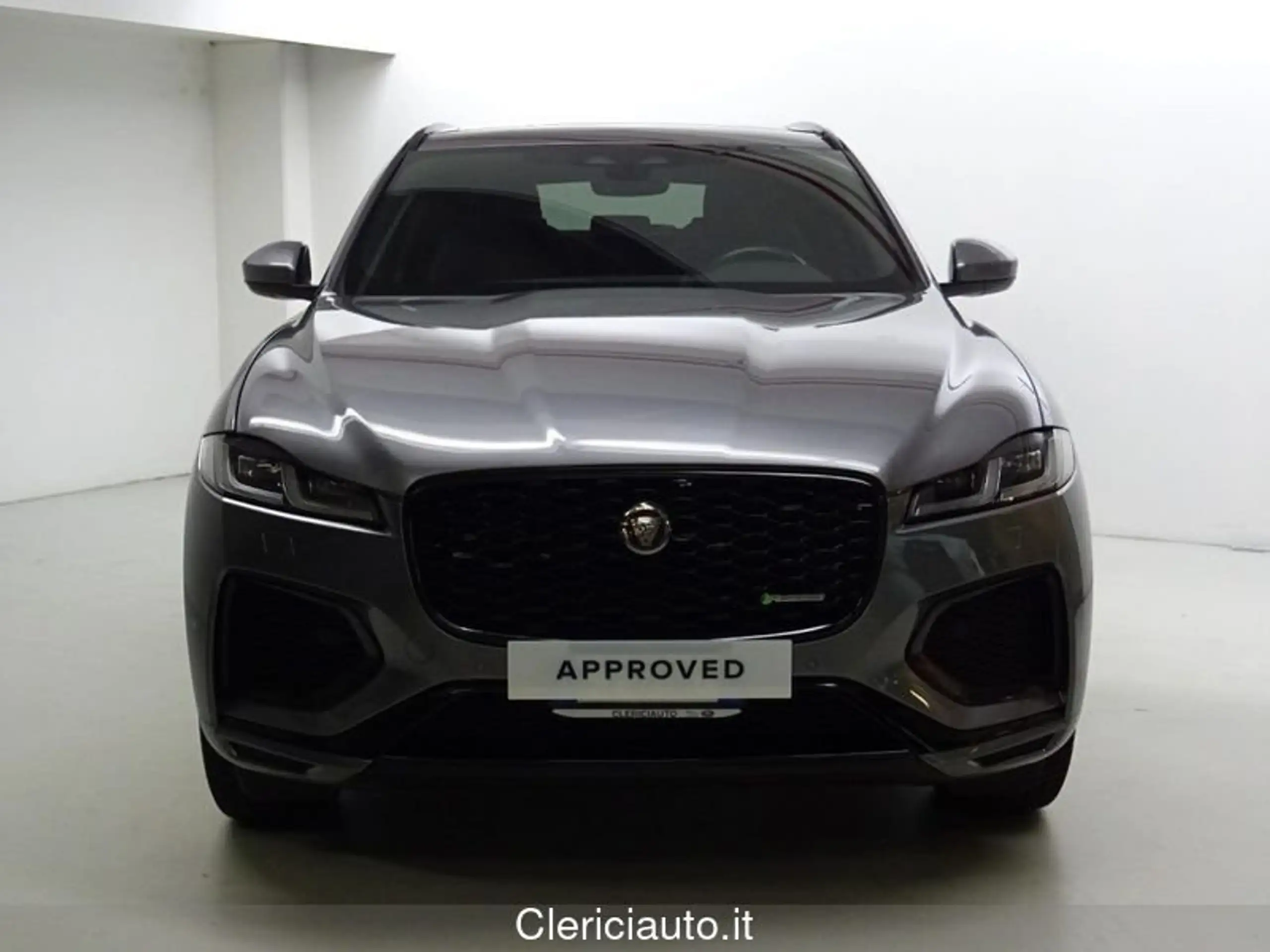 Jaguar - F-Pace