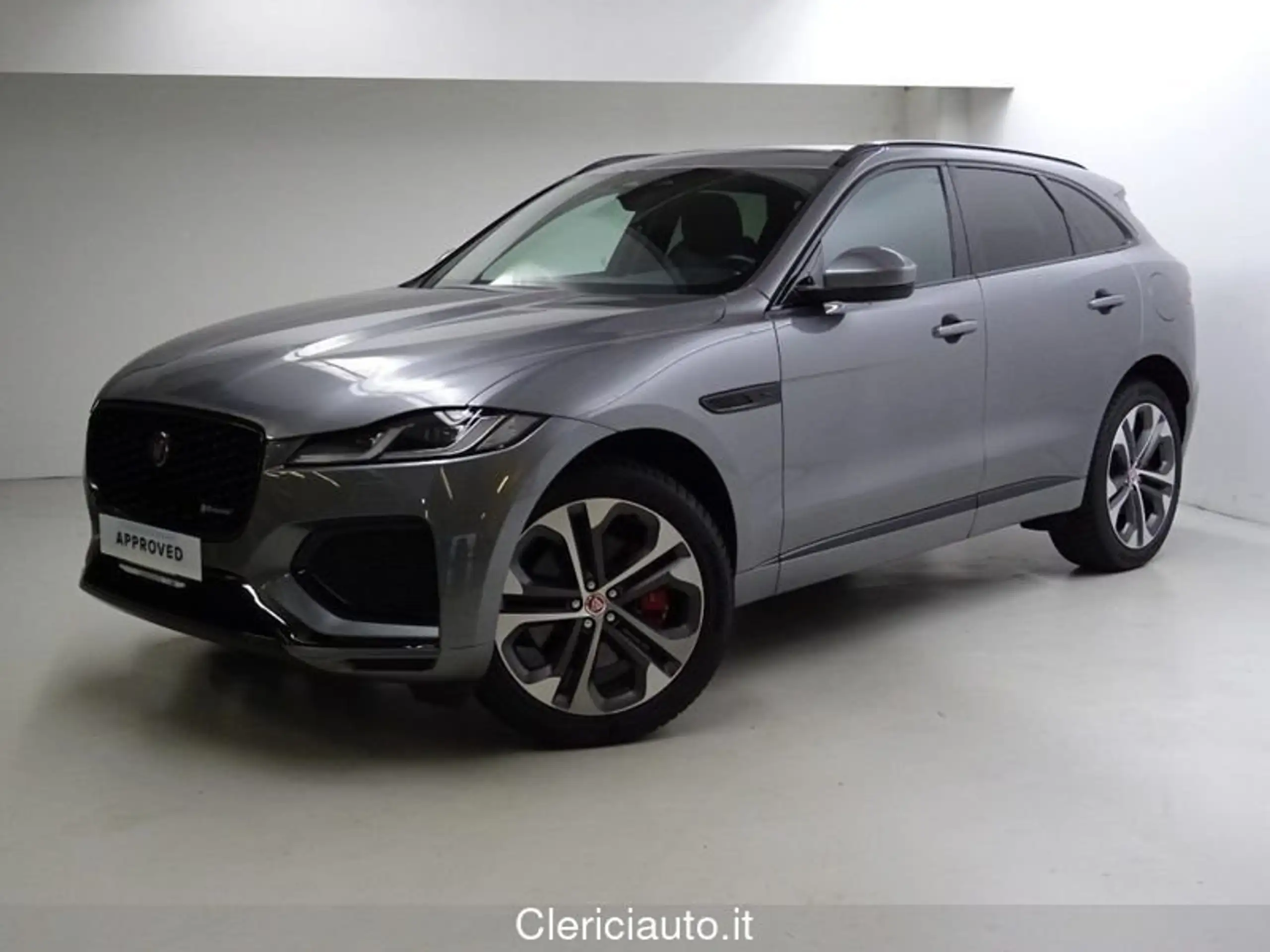 Jaguar - F-Pace