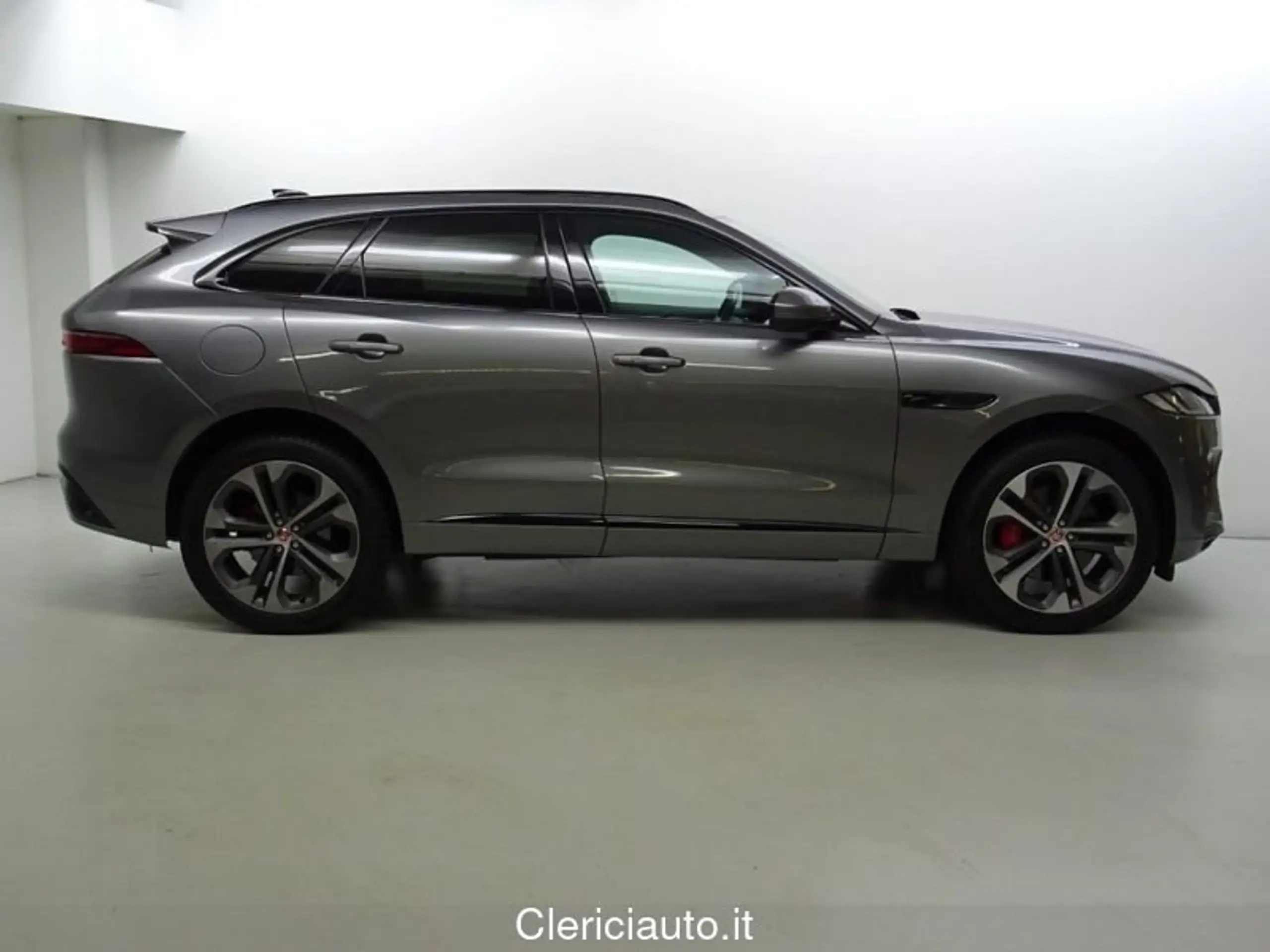 Jaguar - F-Pace