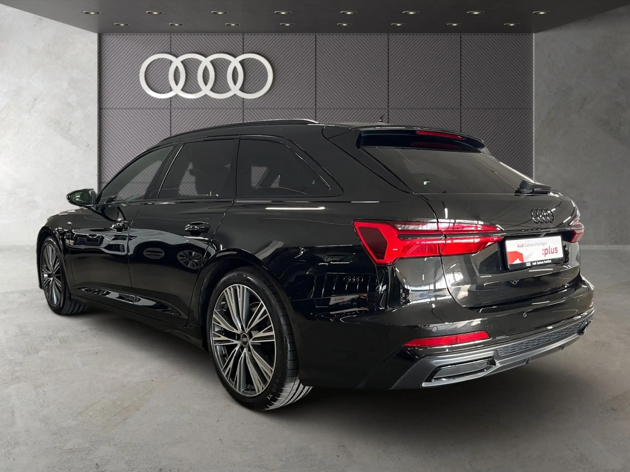 Audi - A6