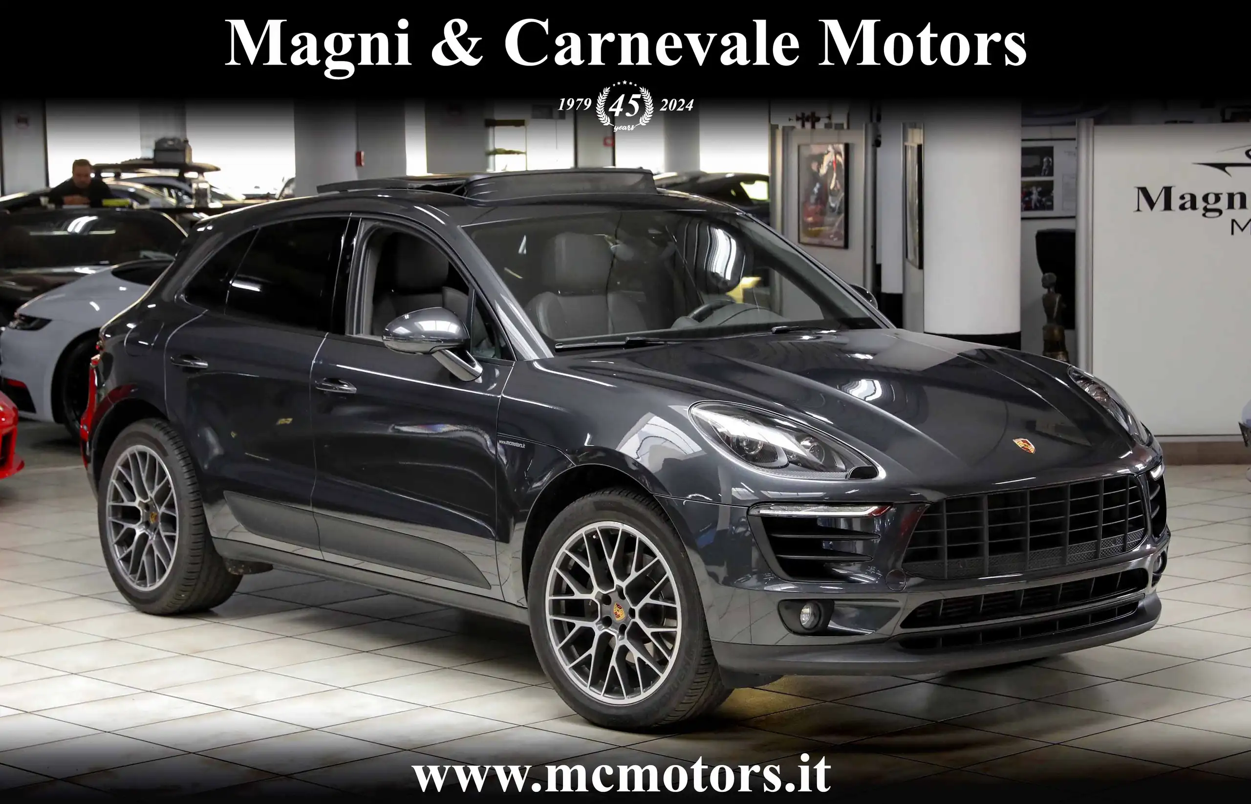 Porsche - Macan