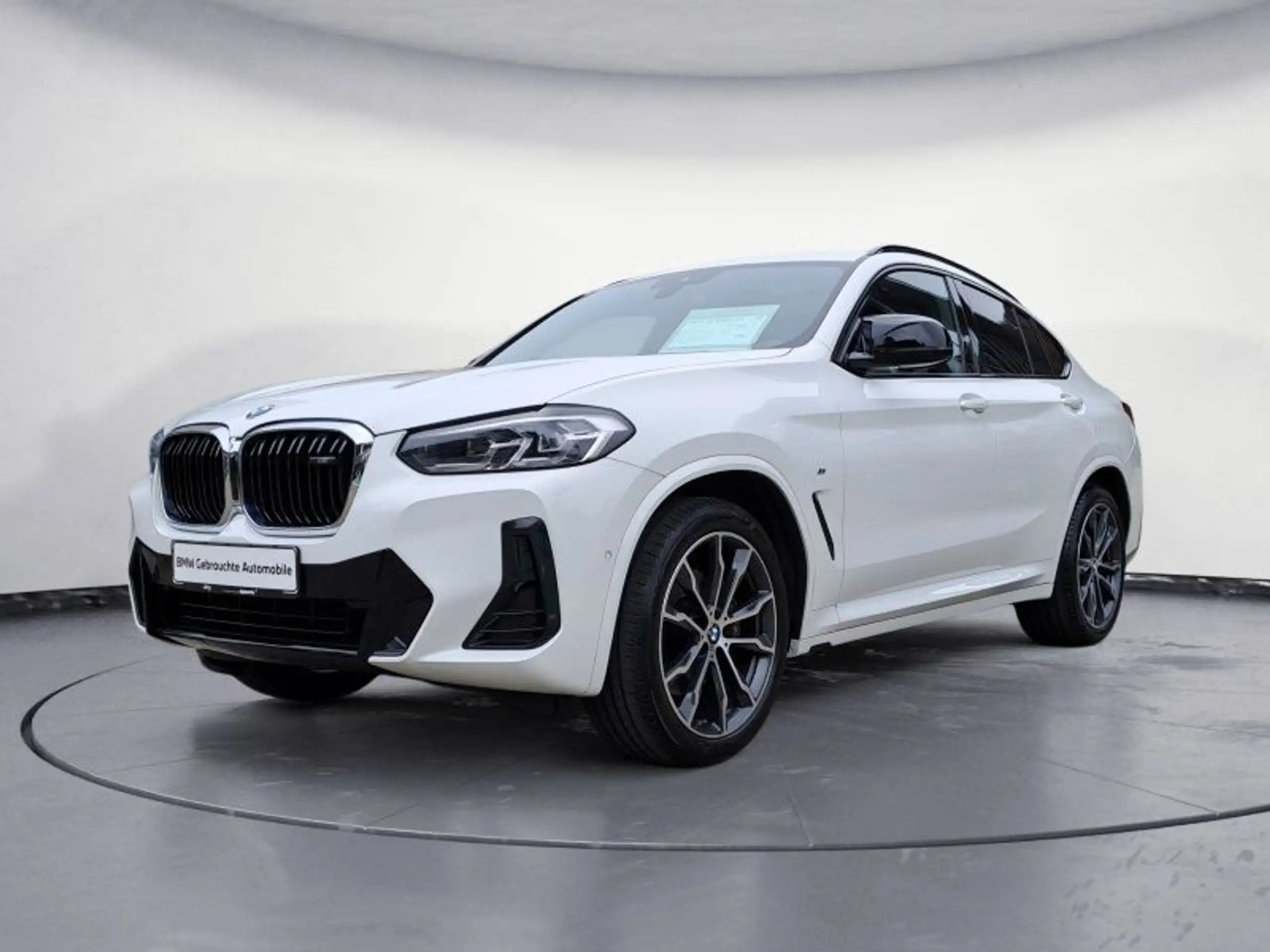 BMW - X4 M