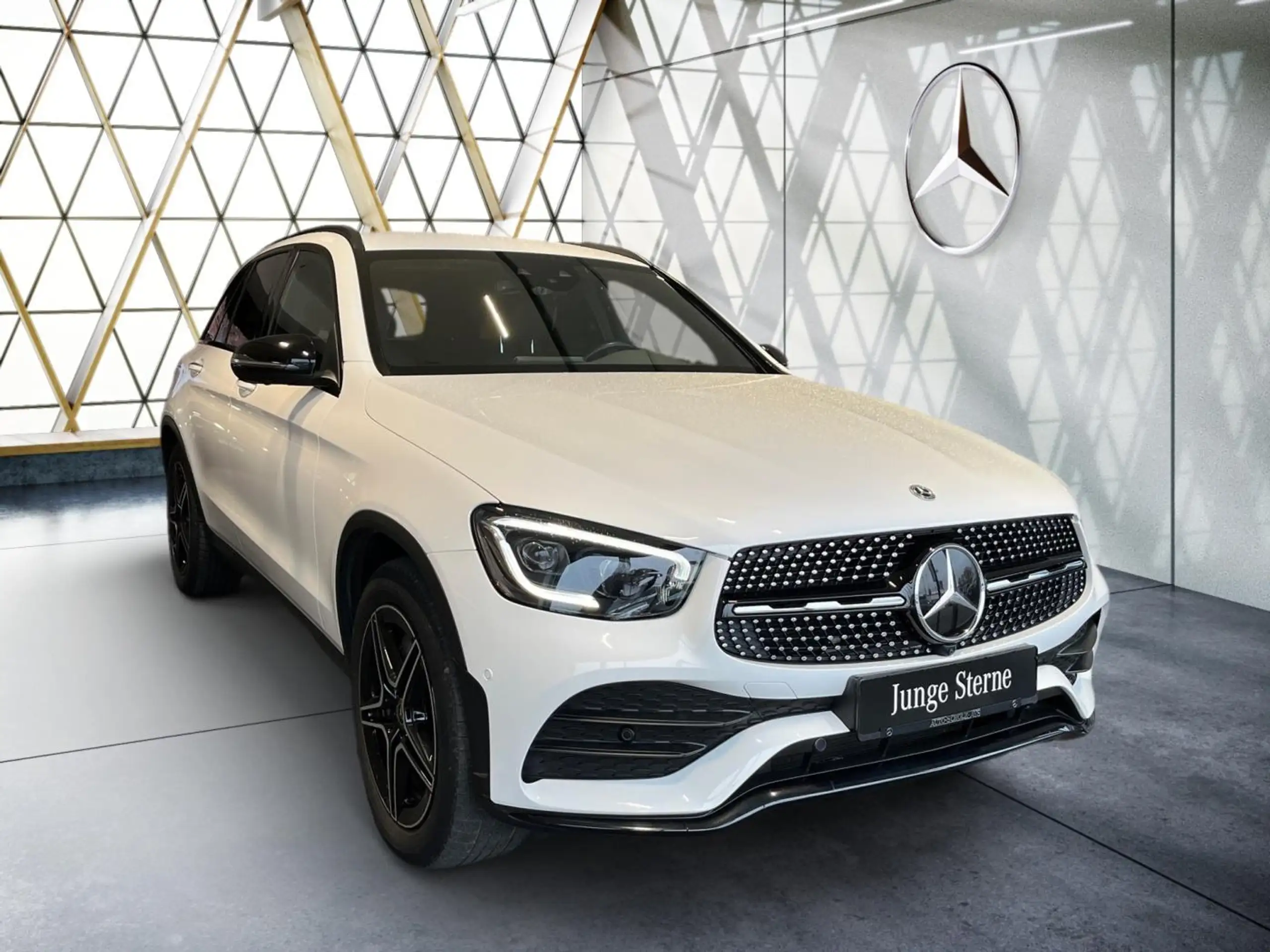 Mercedes-Benz - GLC 400