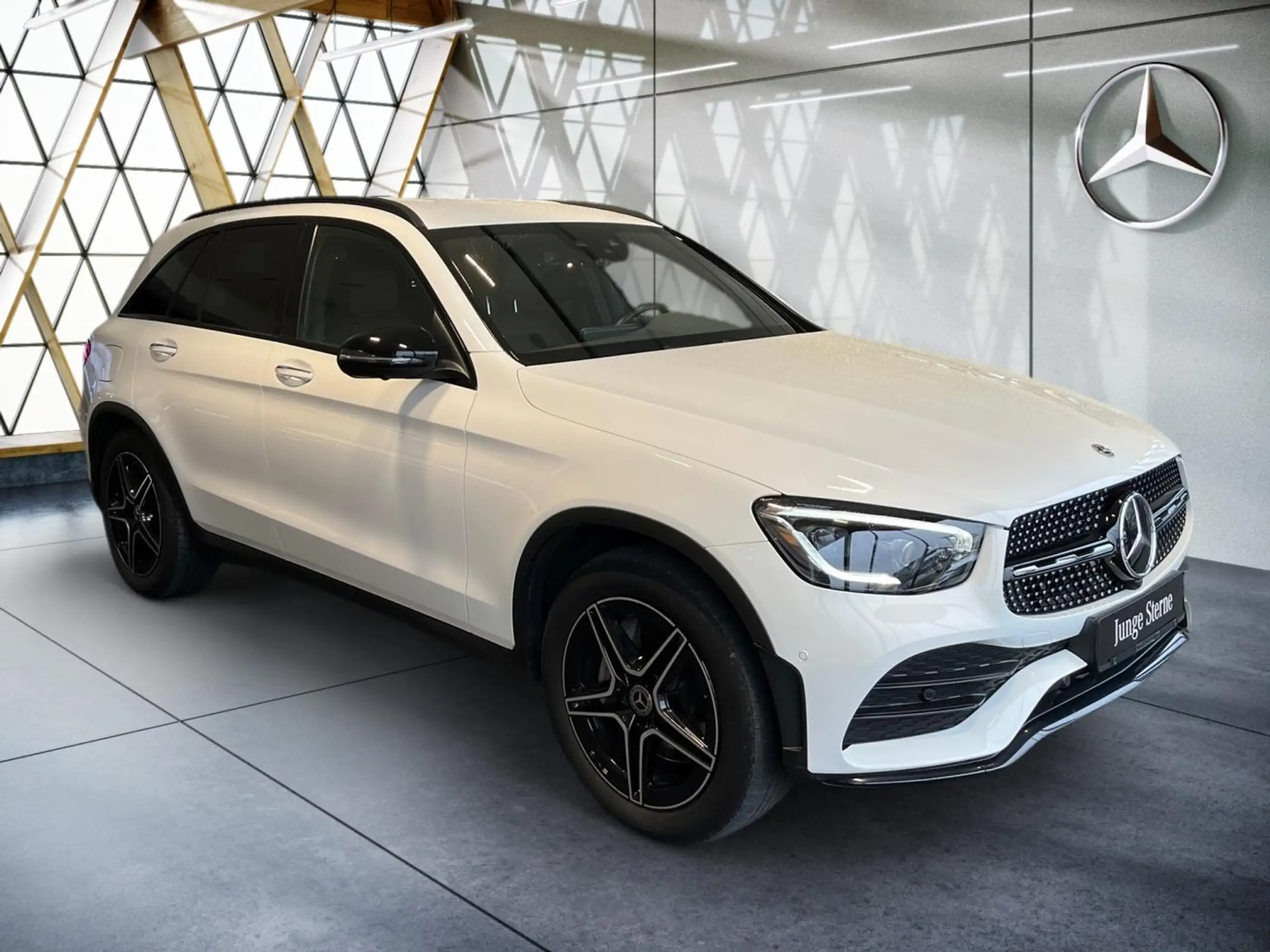 Mercedes-Benz - GLC 400