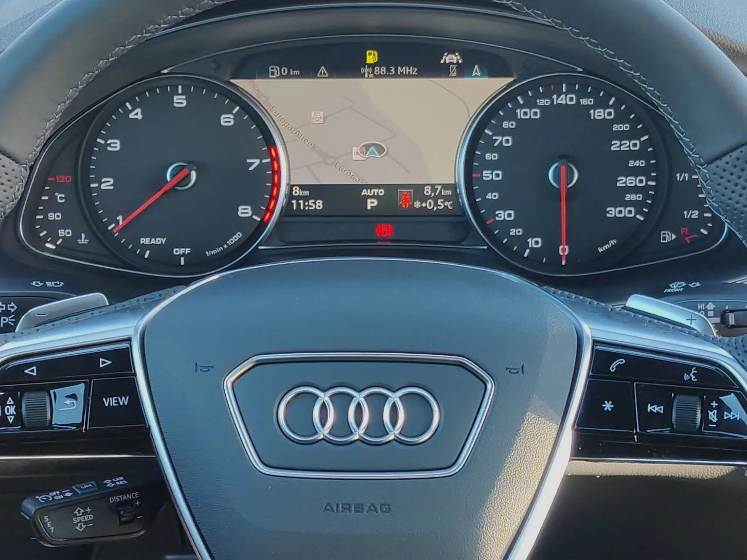 Audi - A6