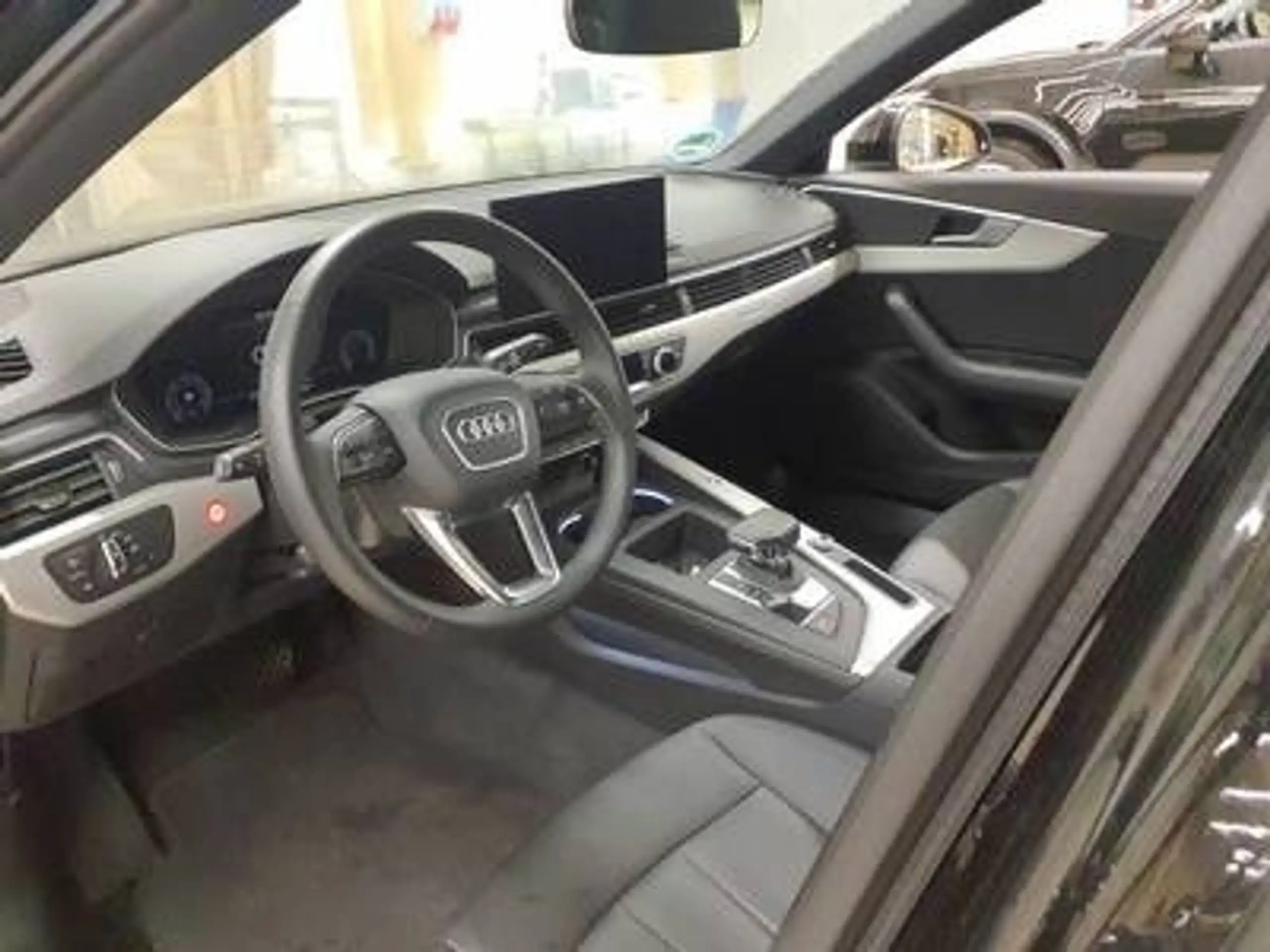 Audi - A4